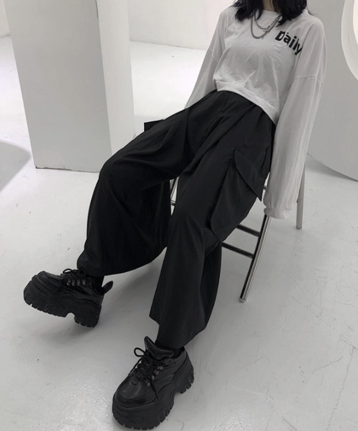 dark big pocket wide pants EN1042