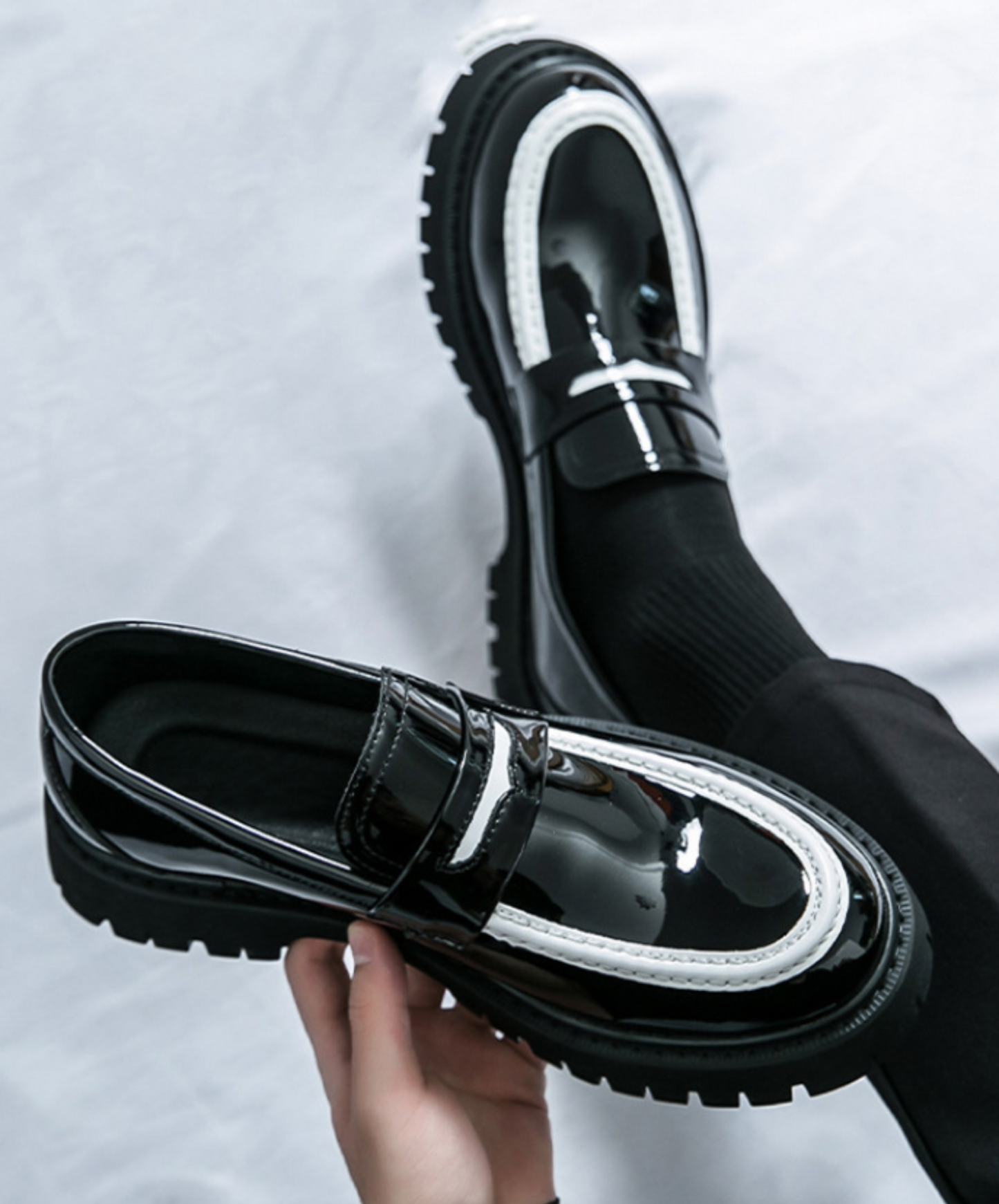 horseshoe-style u-shaped line shoes EN2359