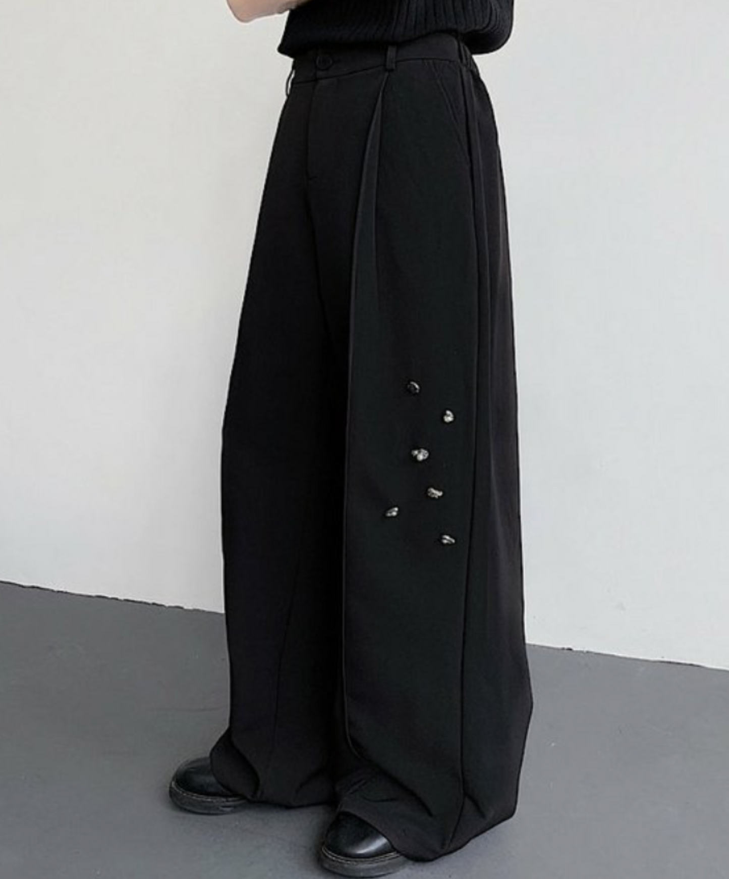 dark random metal design wide pants EN2323