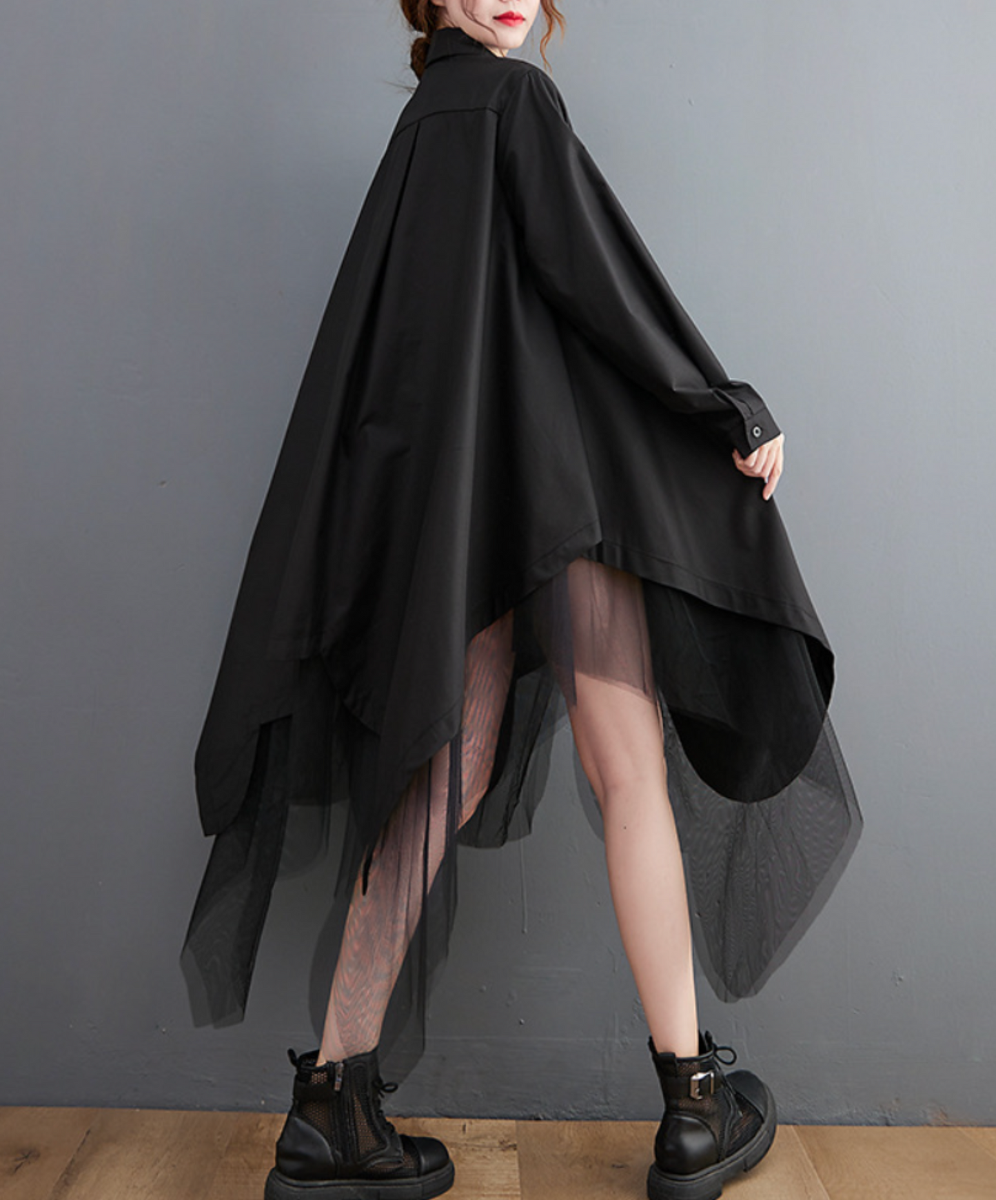 layered look with different materials long shirt EN2286