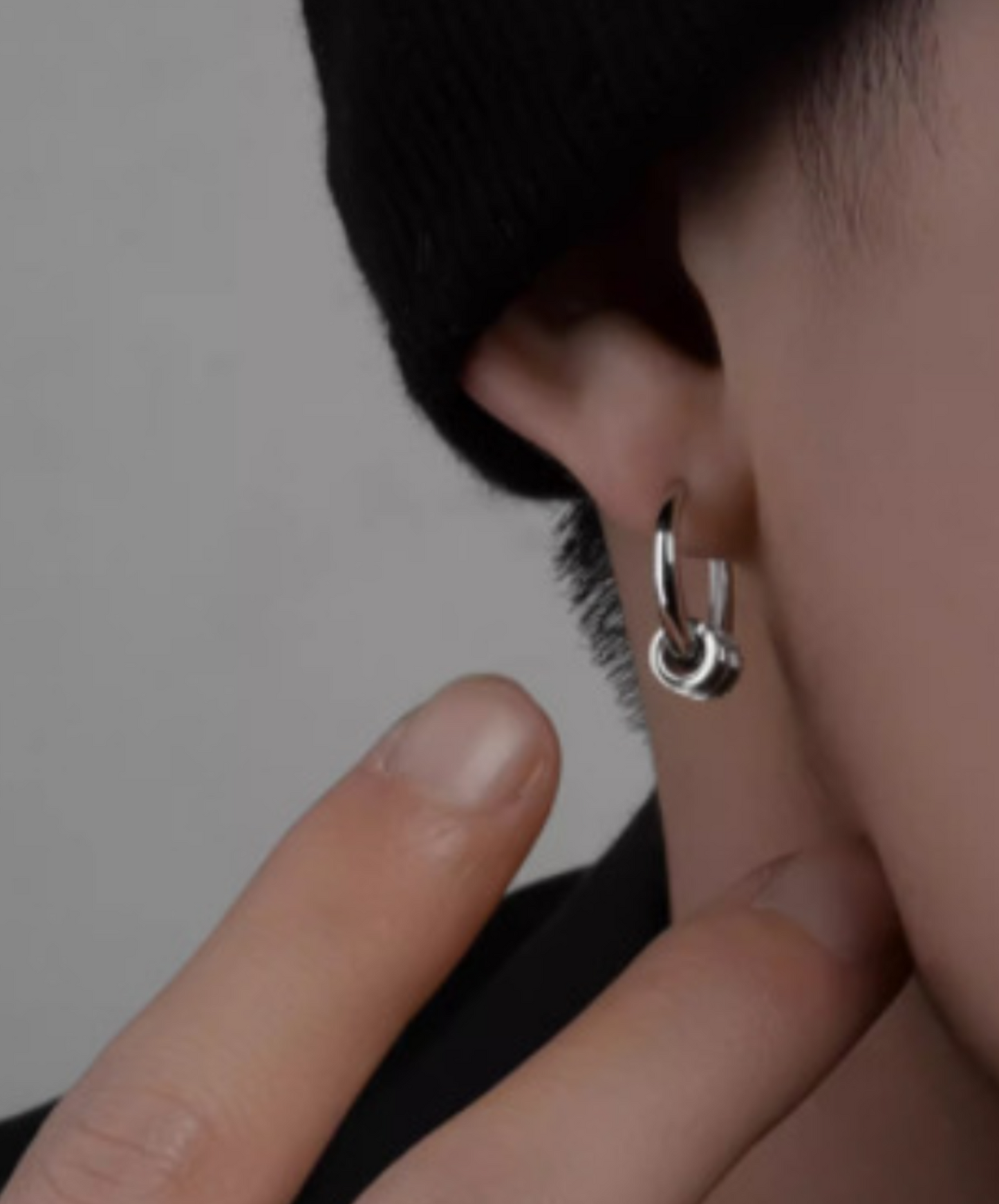 silver hoop in ring earrings EN1617