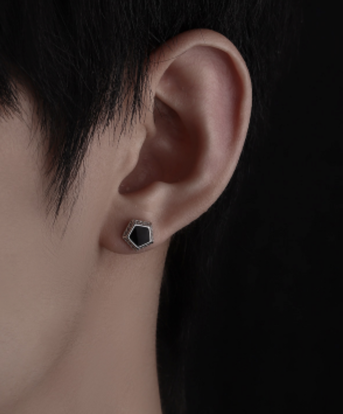 black zircon pentagon earrings EN2026