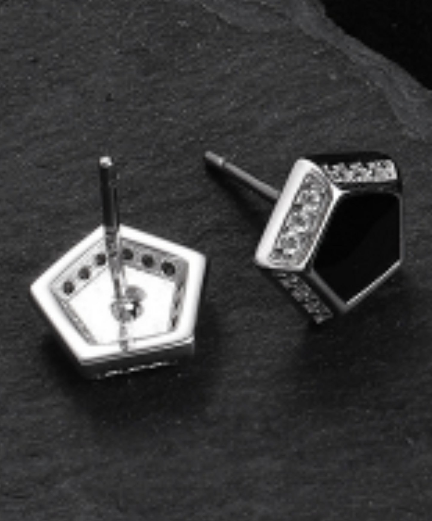 black zircon pentagon earrings EN2026