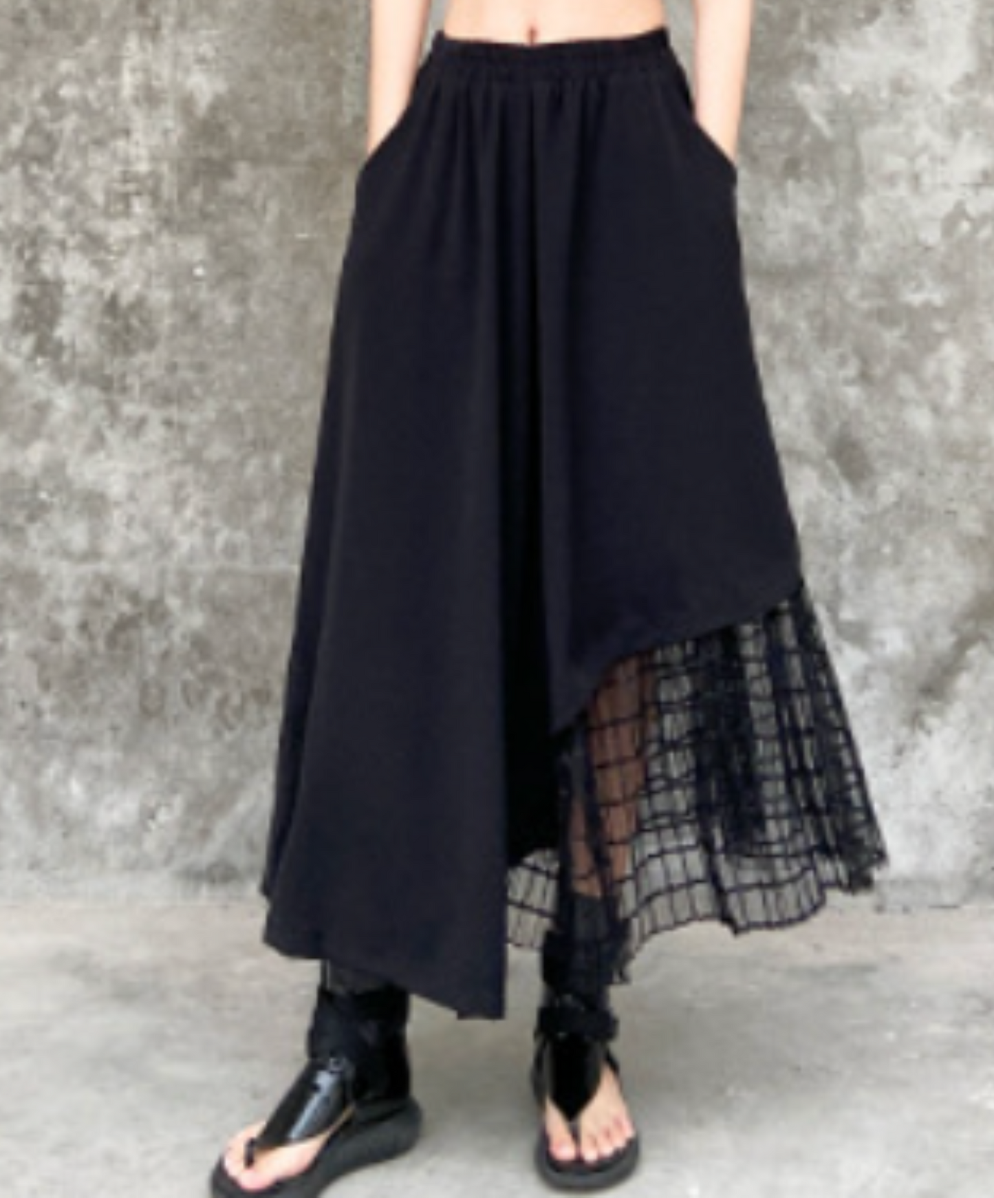 mixed material stitch mesh skirt EN2331