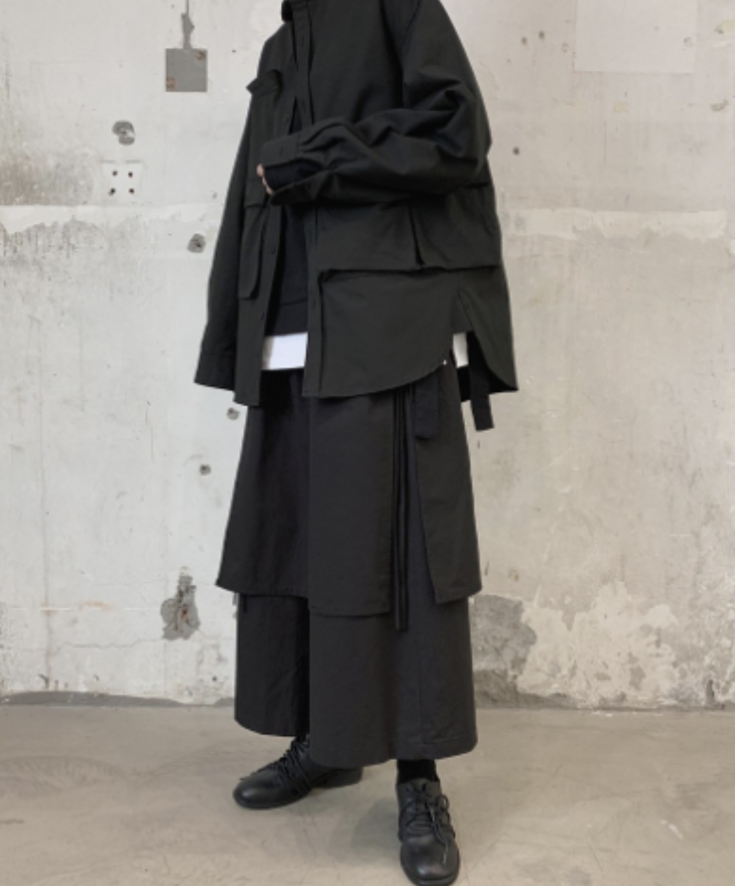 dark wide layered hakama pants EN1124