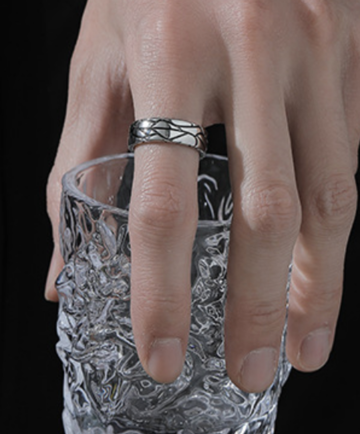 crack design ring EN2062