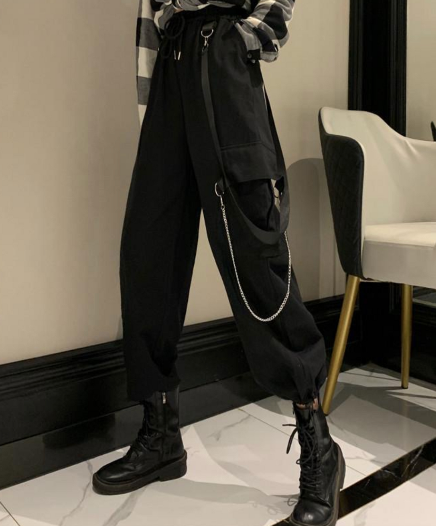 long belt and silver chain cargo pants EN2040