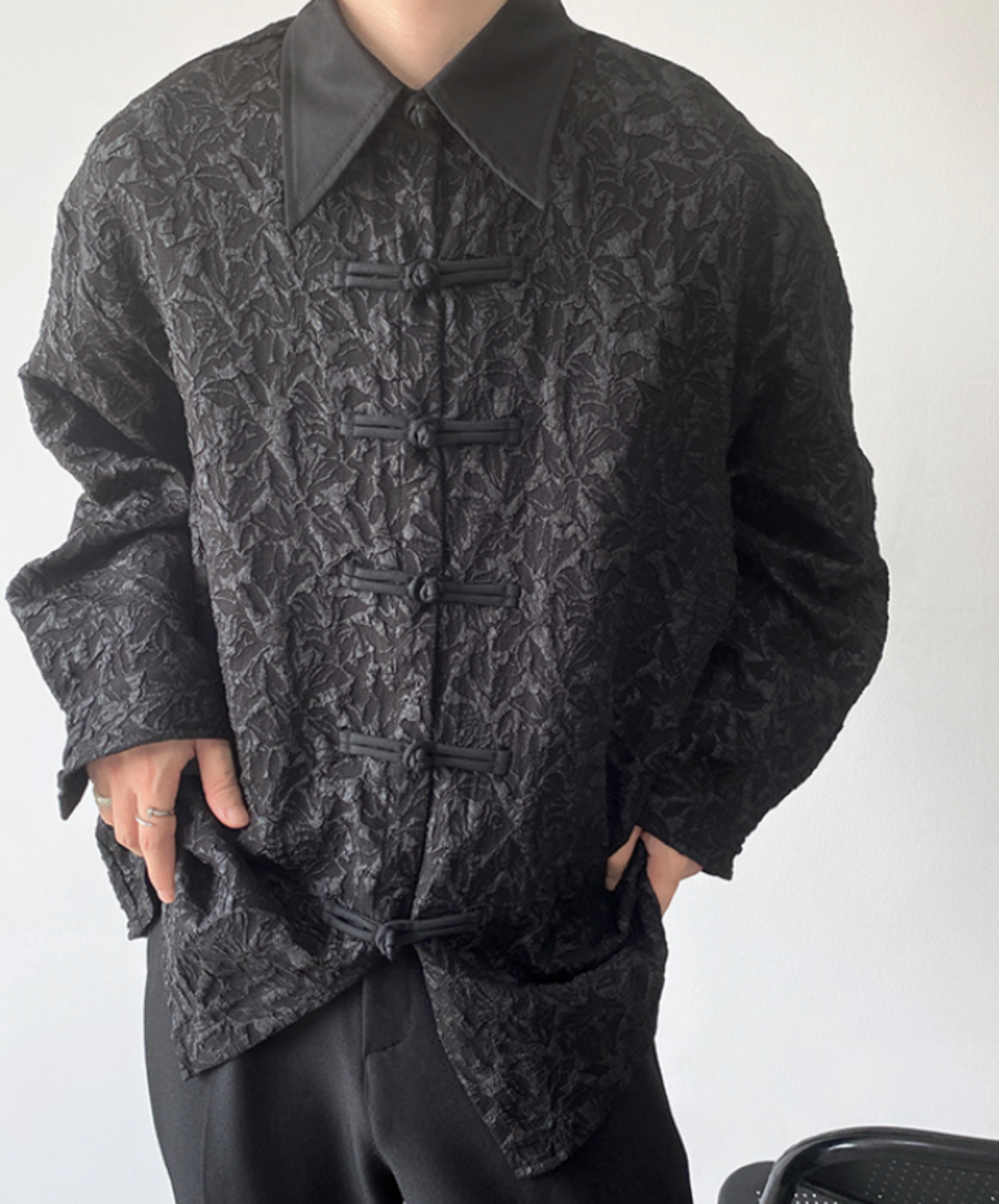 dark 3d embroidered jacquard shirt EN2365
