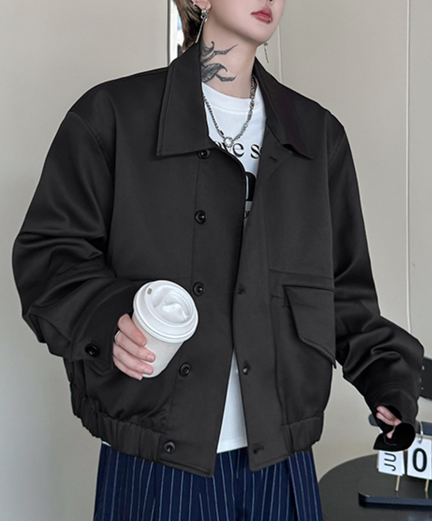 dark big pocket short length jacket EN2375