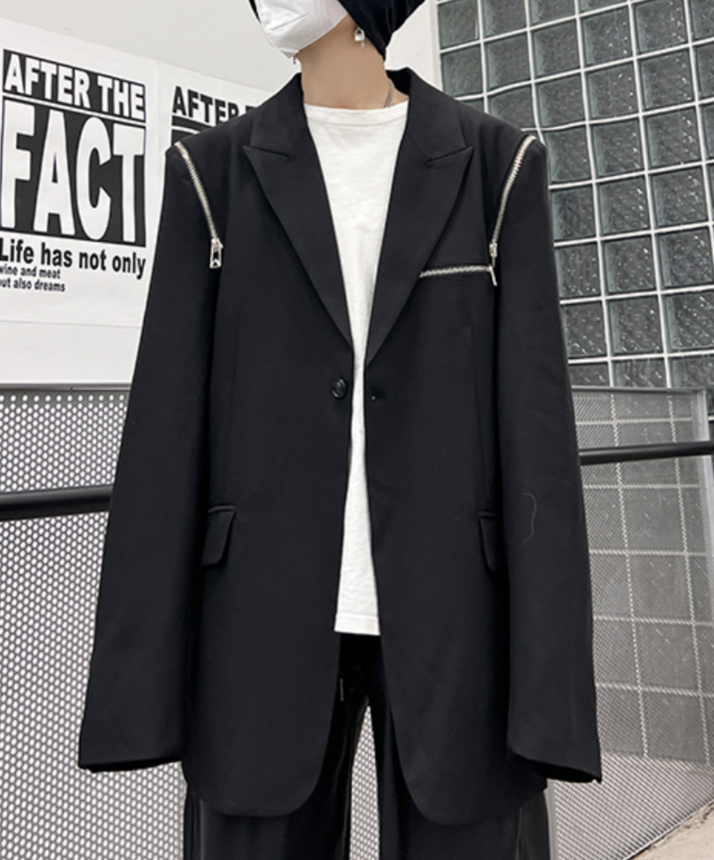 dark metal zip up design loose jacket EN1534