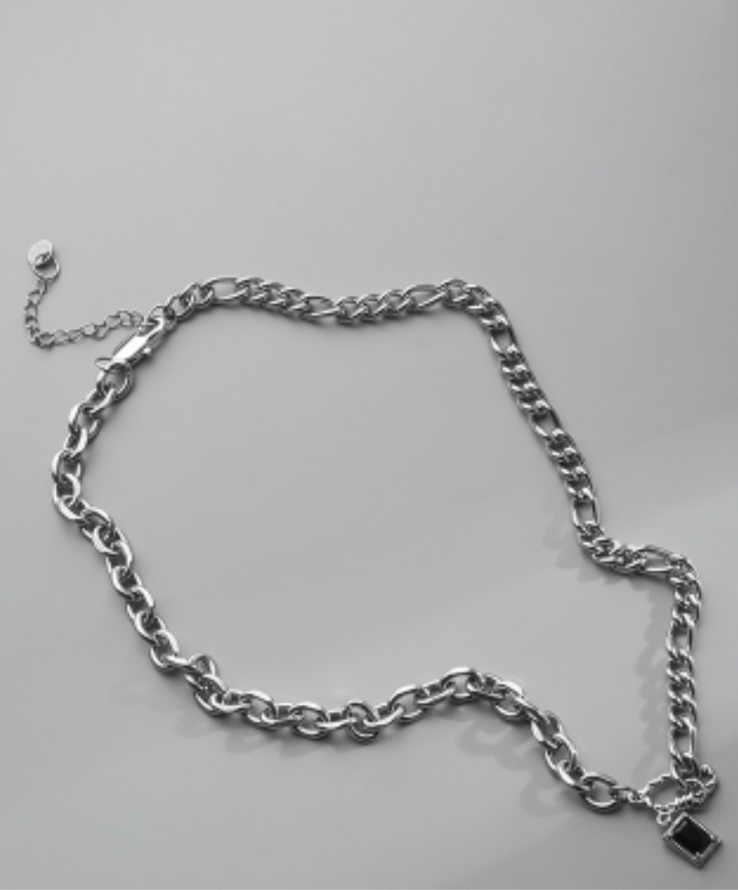 square black stone lightweight necklace EN2030
