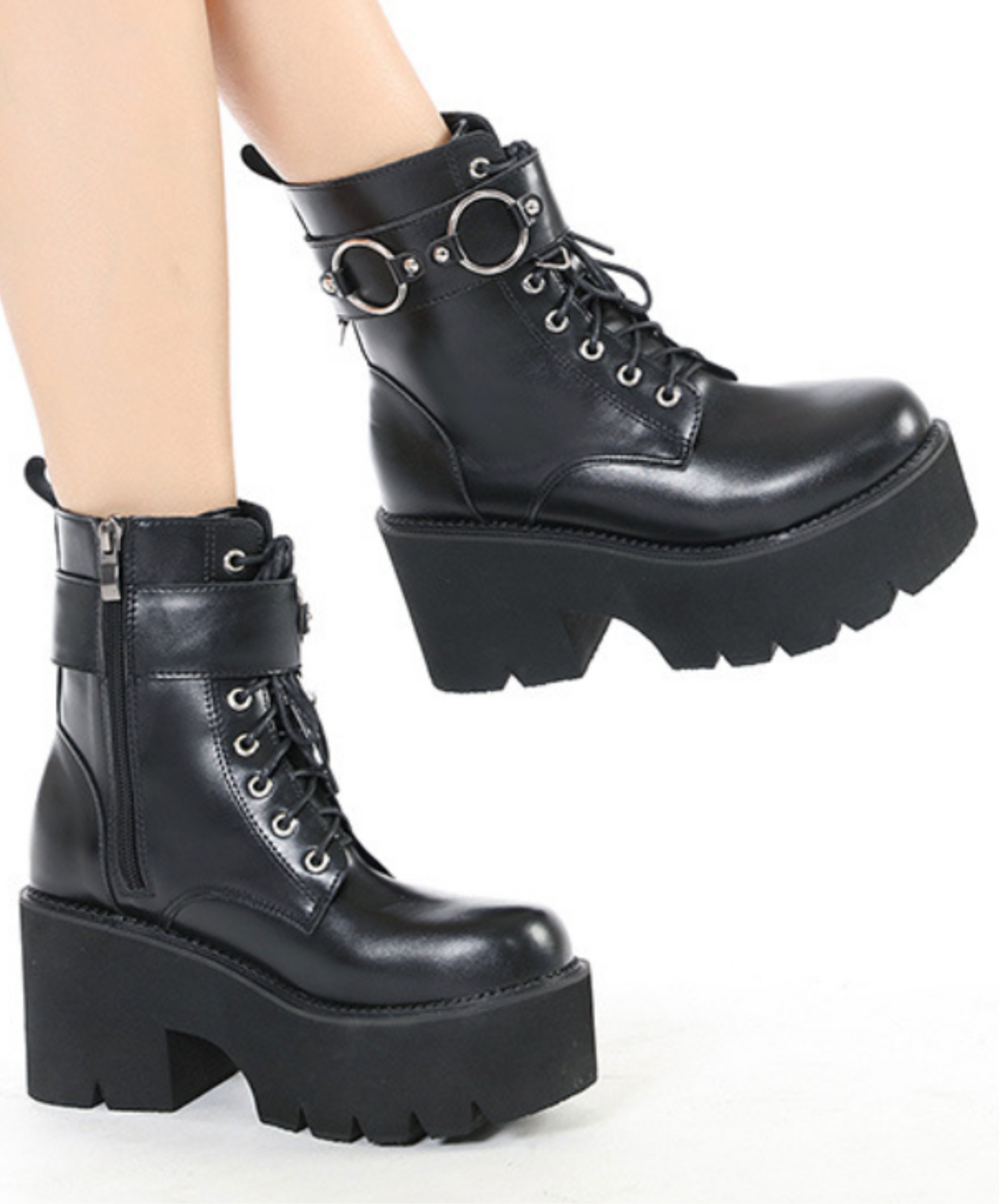 belt with metal chain hoop zip up boots EN2312