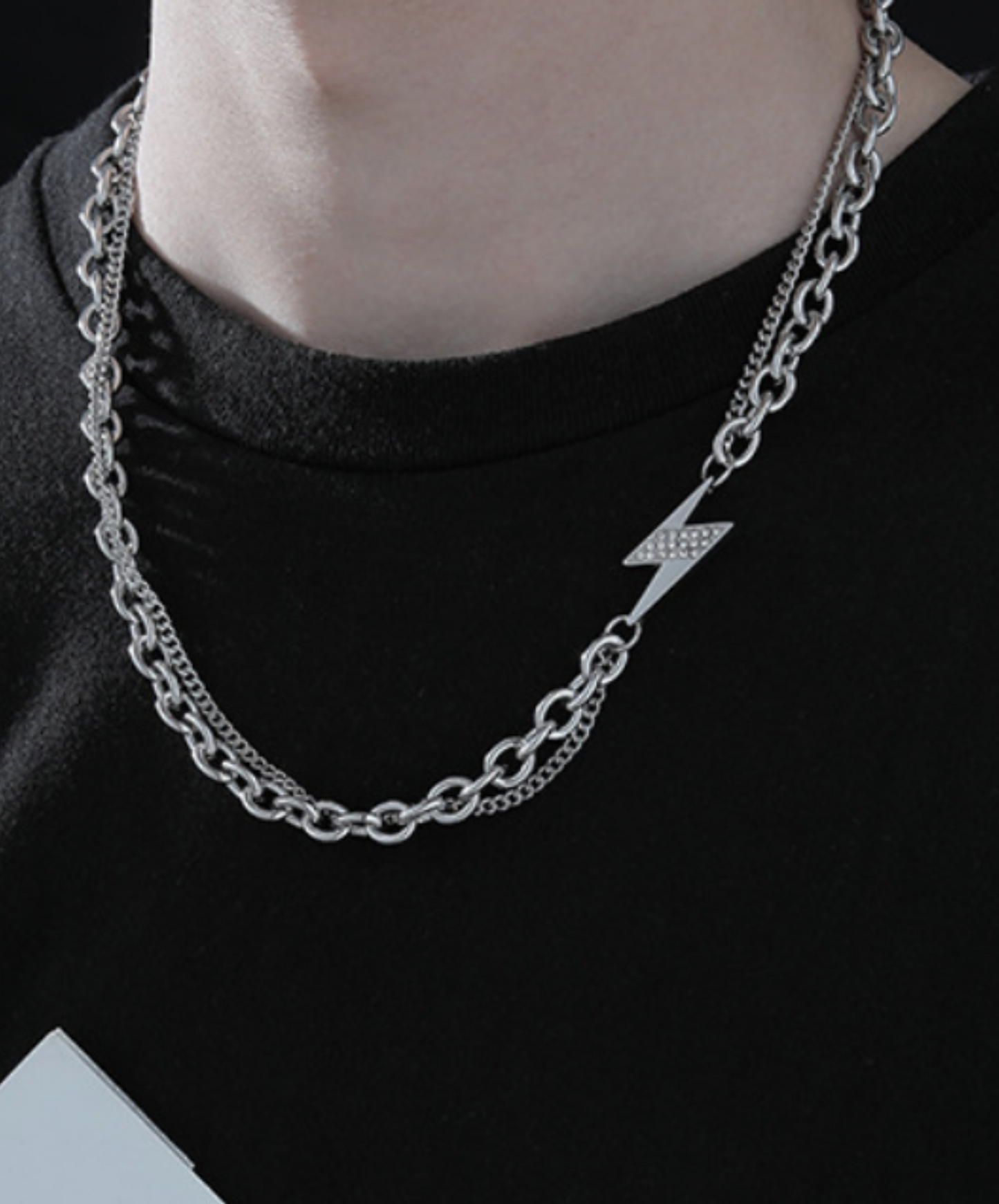 w chain lightning motif necklace EN2344