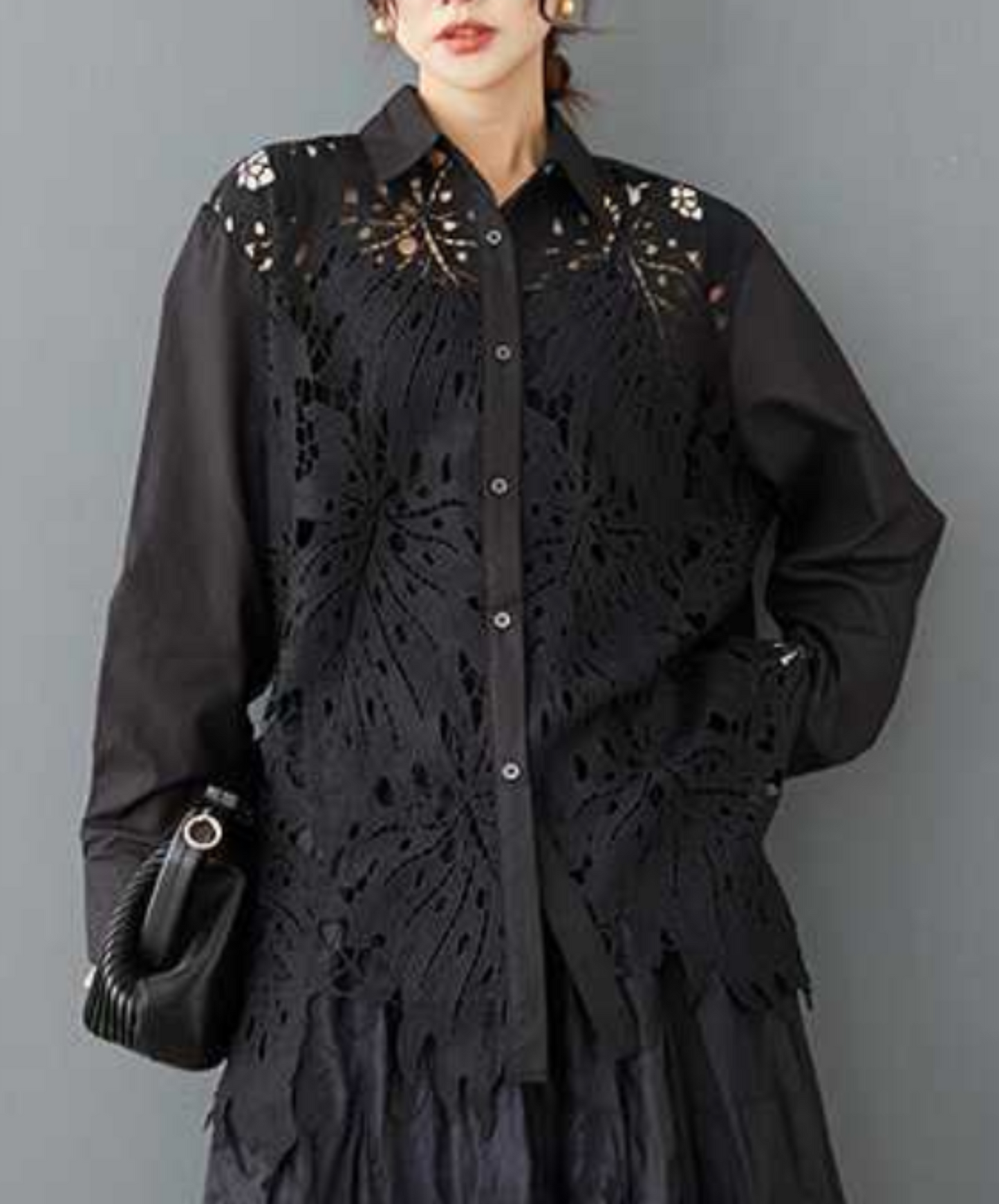 random leaf motif lace sheer shirt EN2295