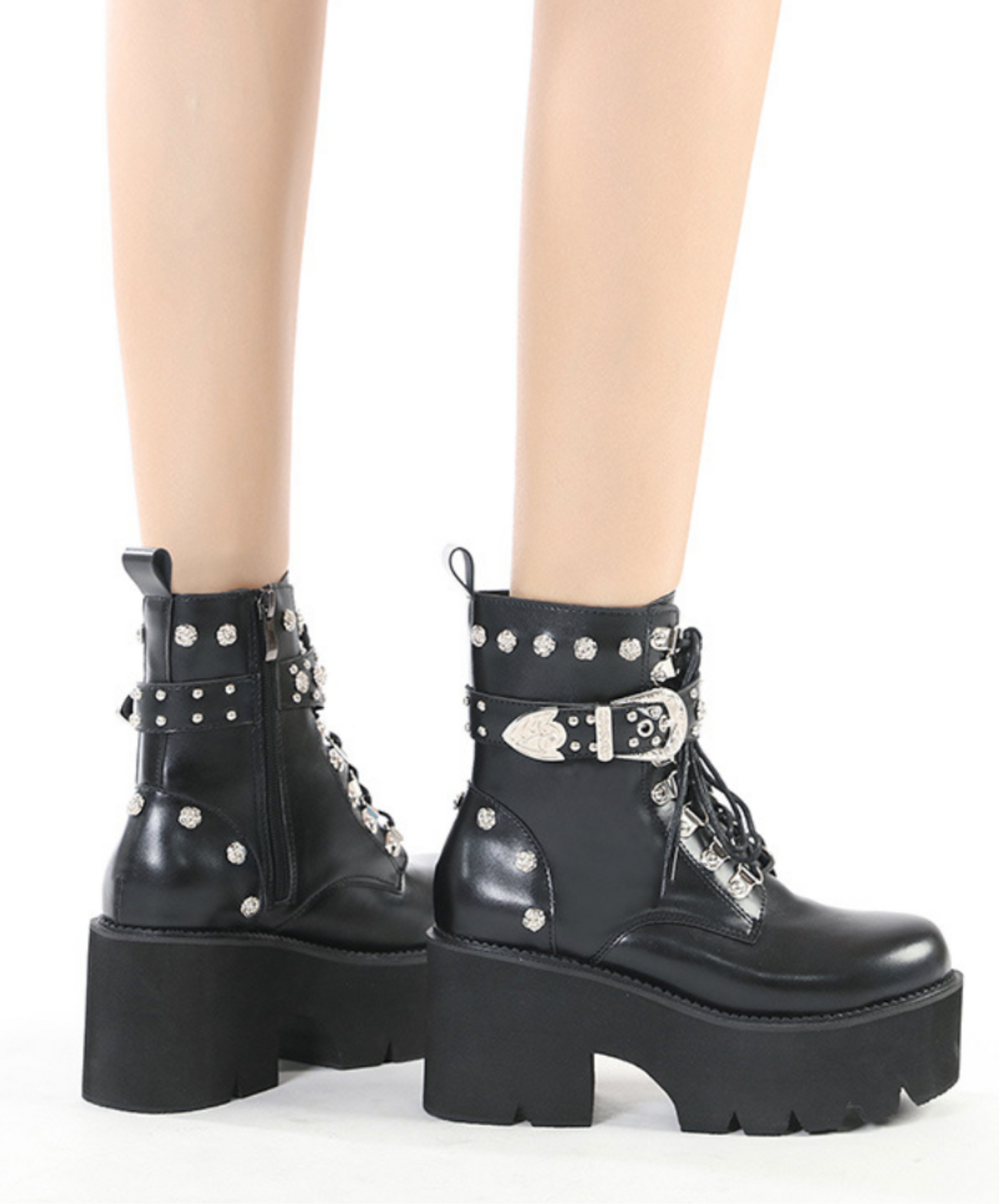 gorgeous metal part decoration boots EN2313