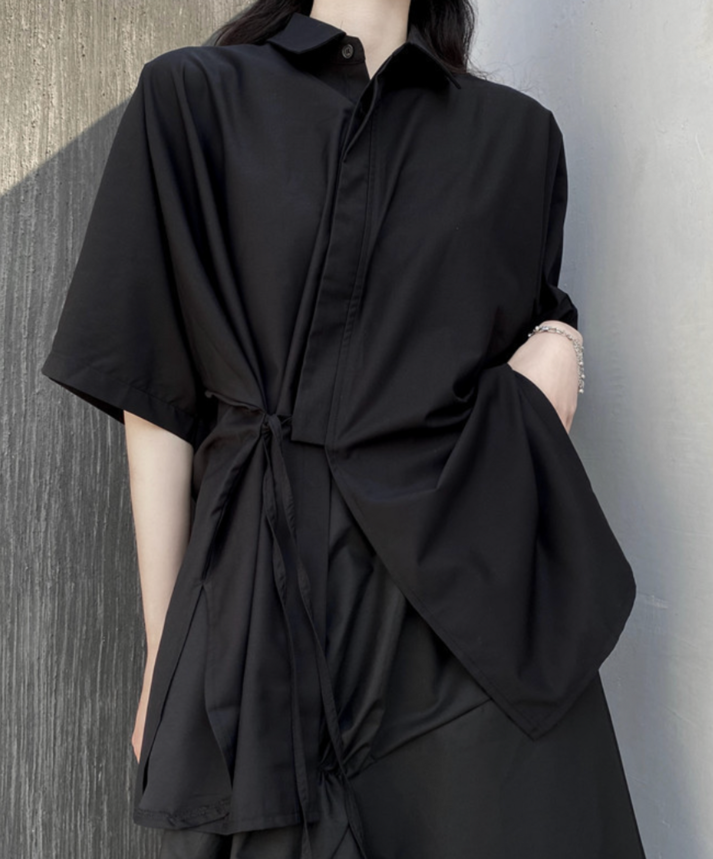dark samue-style front design shirt EN2191