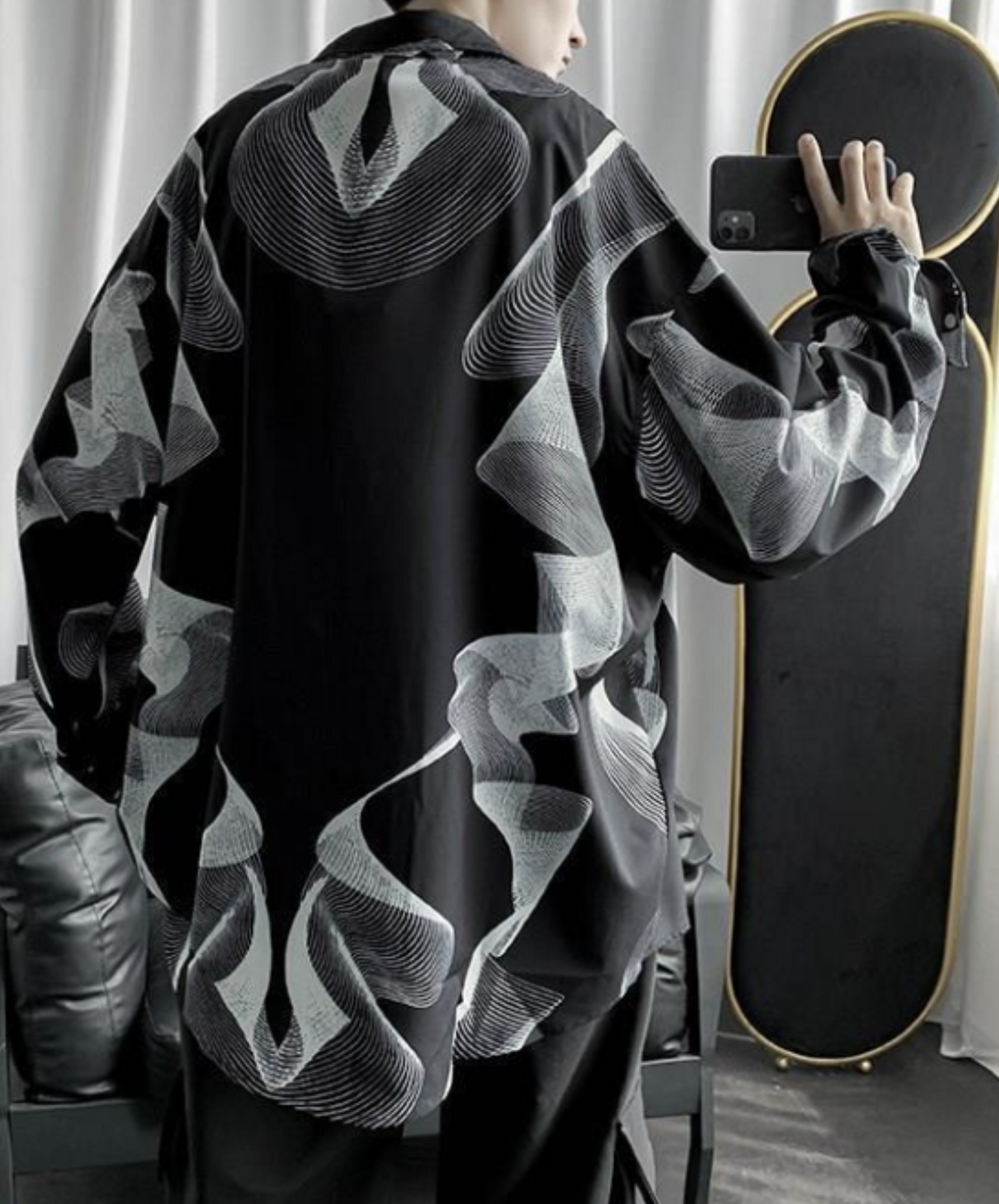 monotone geometric pattern shirt EN989