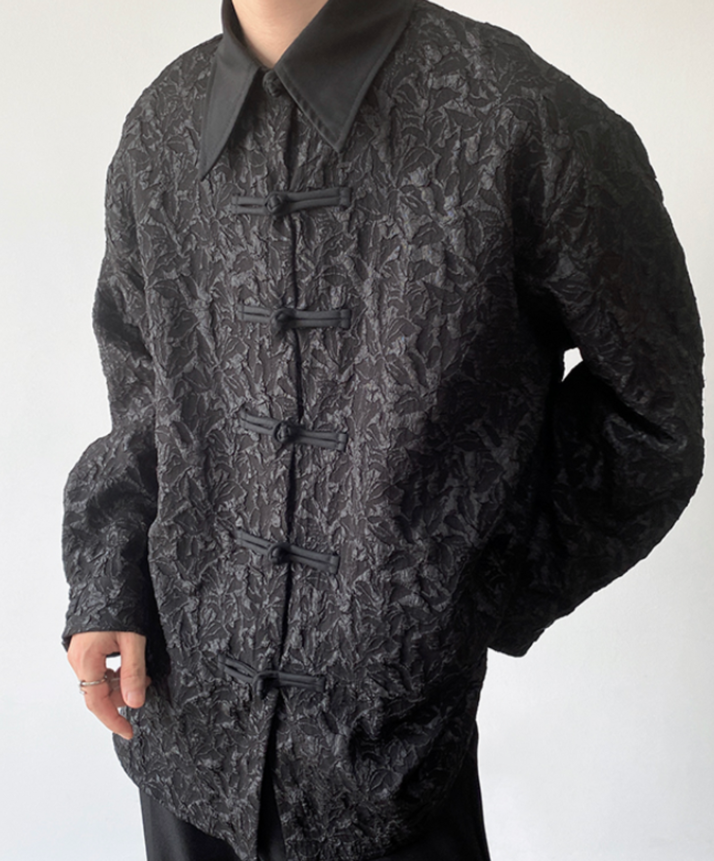 dark 3d embroidered jacquard shirt EN2365
