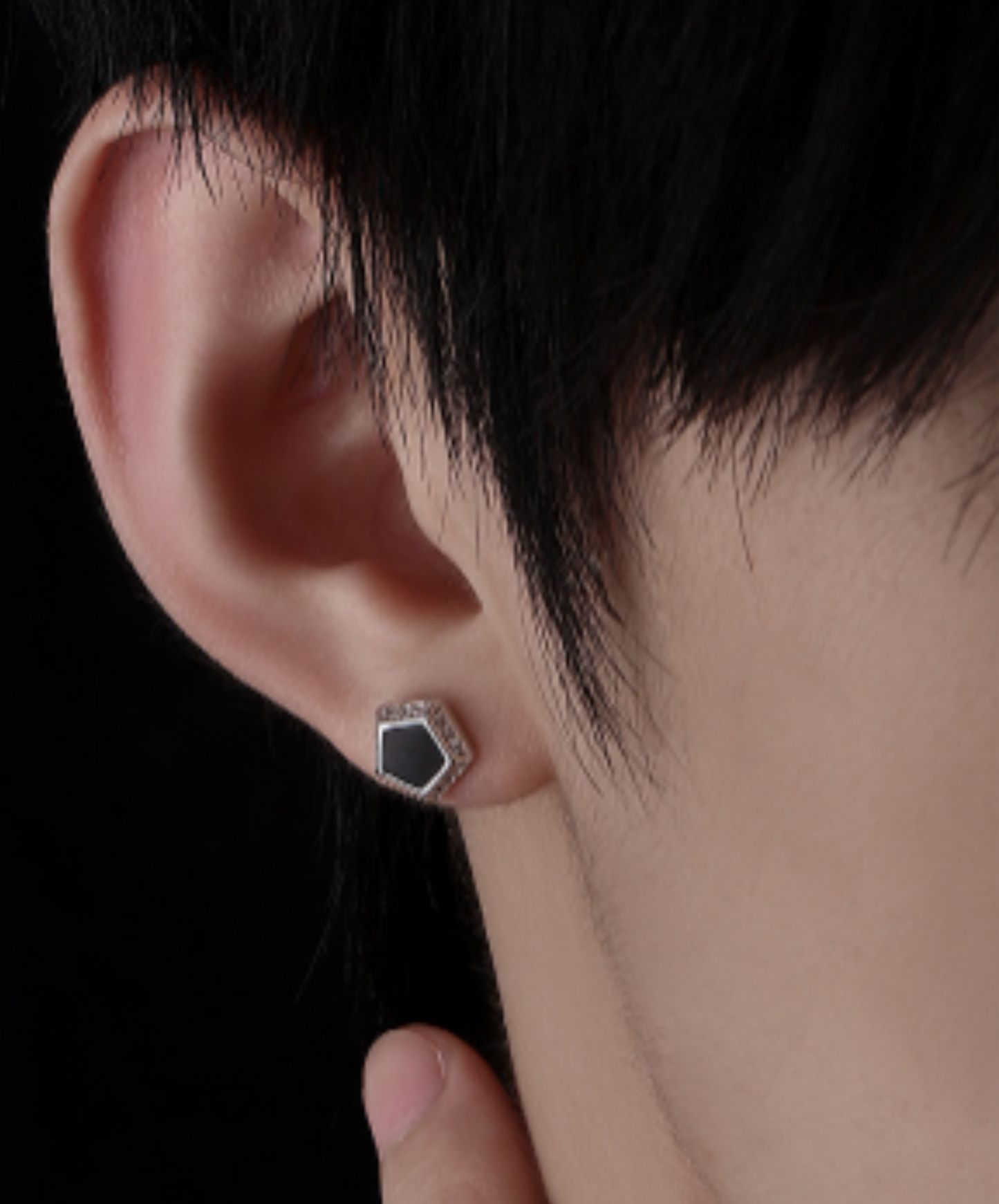 black zircon pentagon earrings EN2026