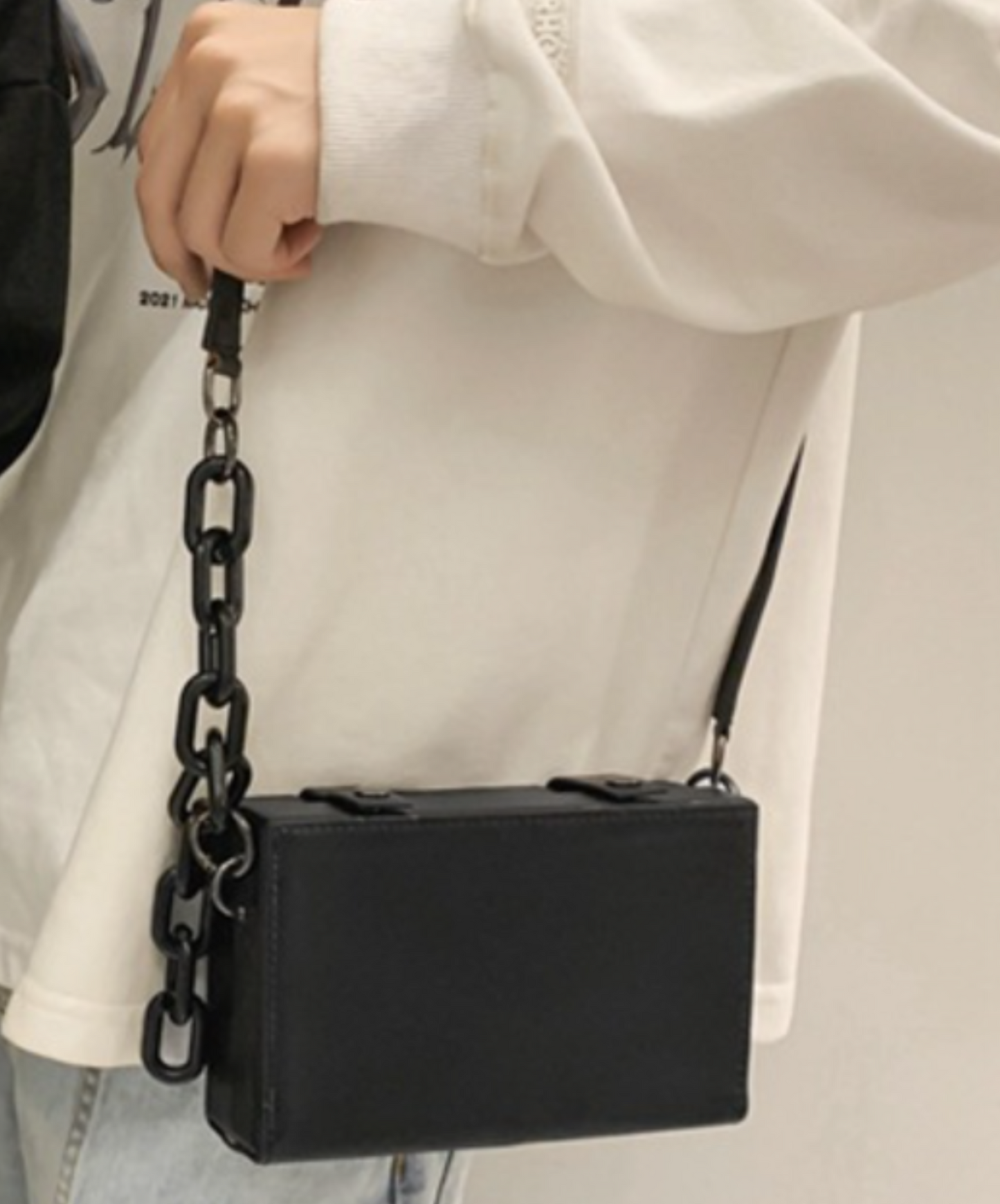 chain decoration small square shoulder bag EN1445