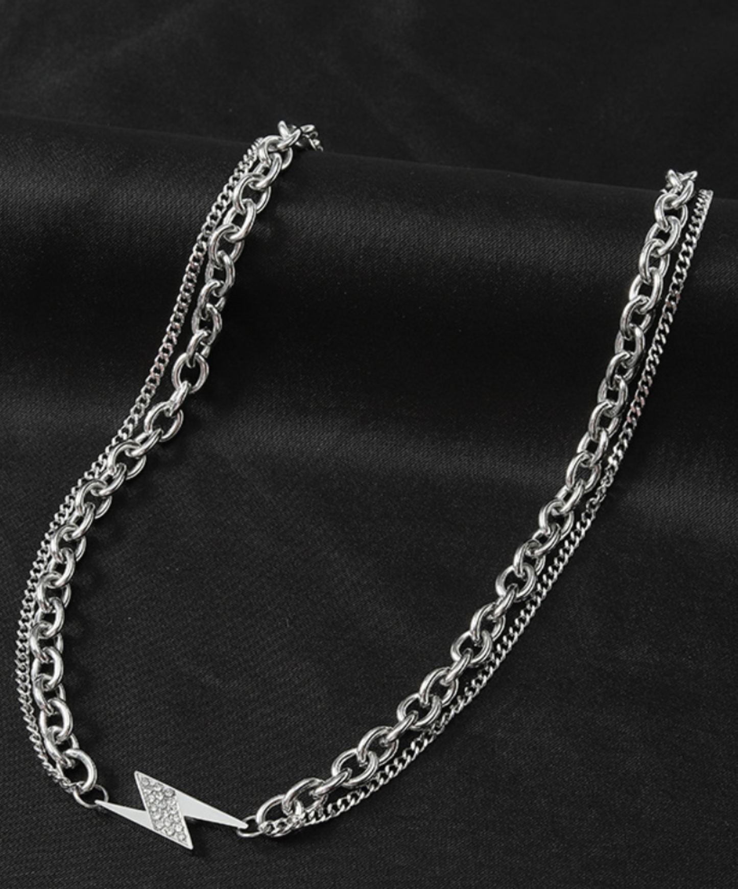 w chain lightning motif necklace EN2344