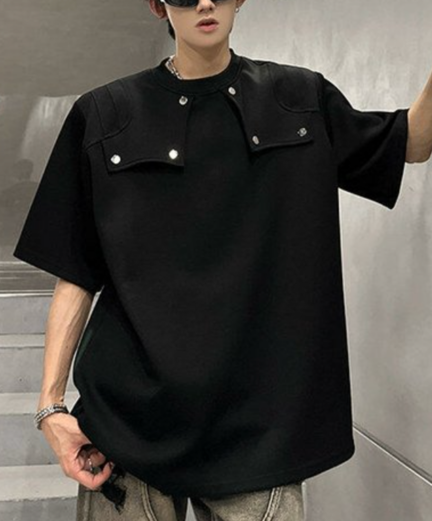 rivet decorated loose silhouette t-shirt EN2202