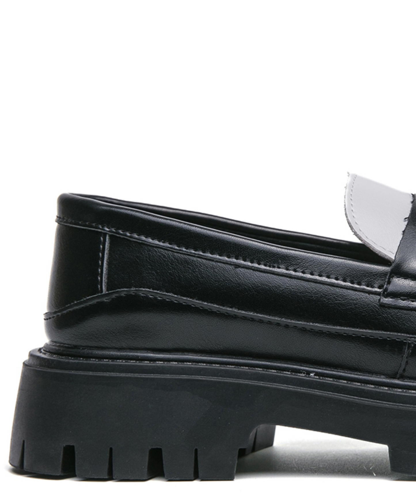 british style high contrast shoes EN2360