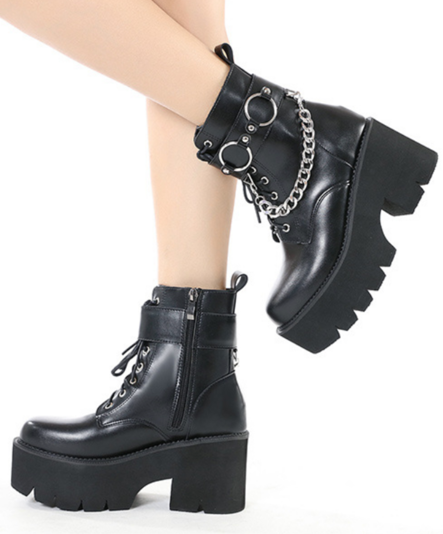 belt with metal chain hoop zip up boots EN2312