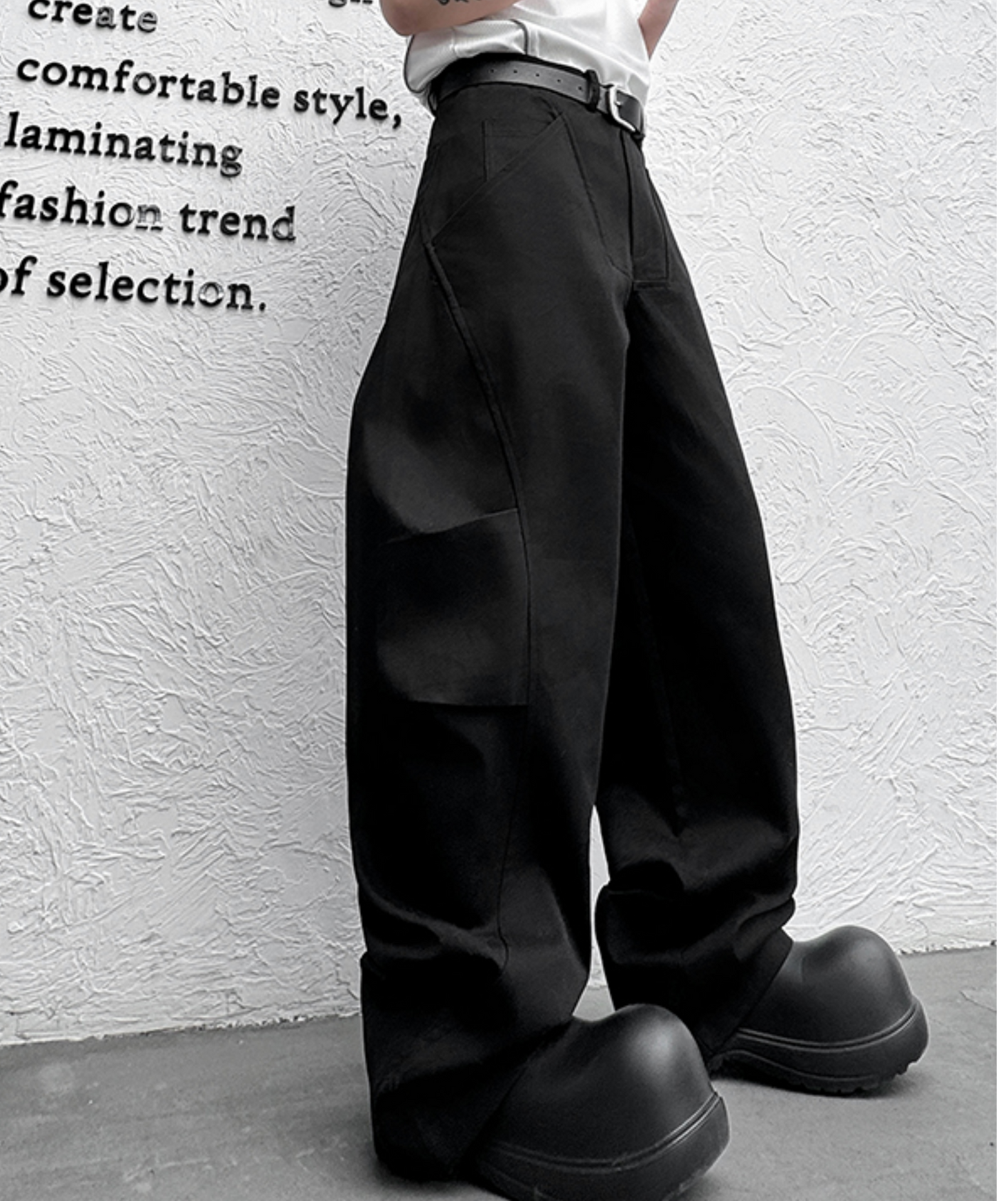 dark special curved silhouette wide pants EN2363