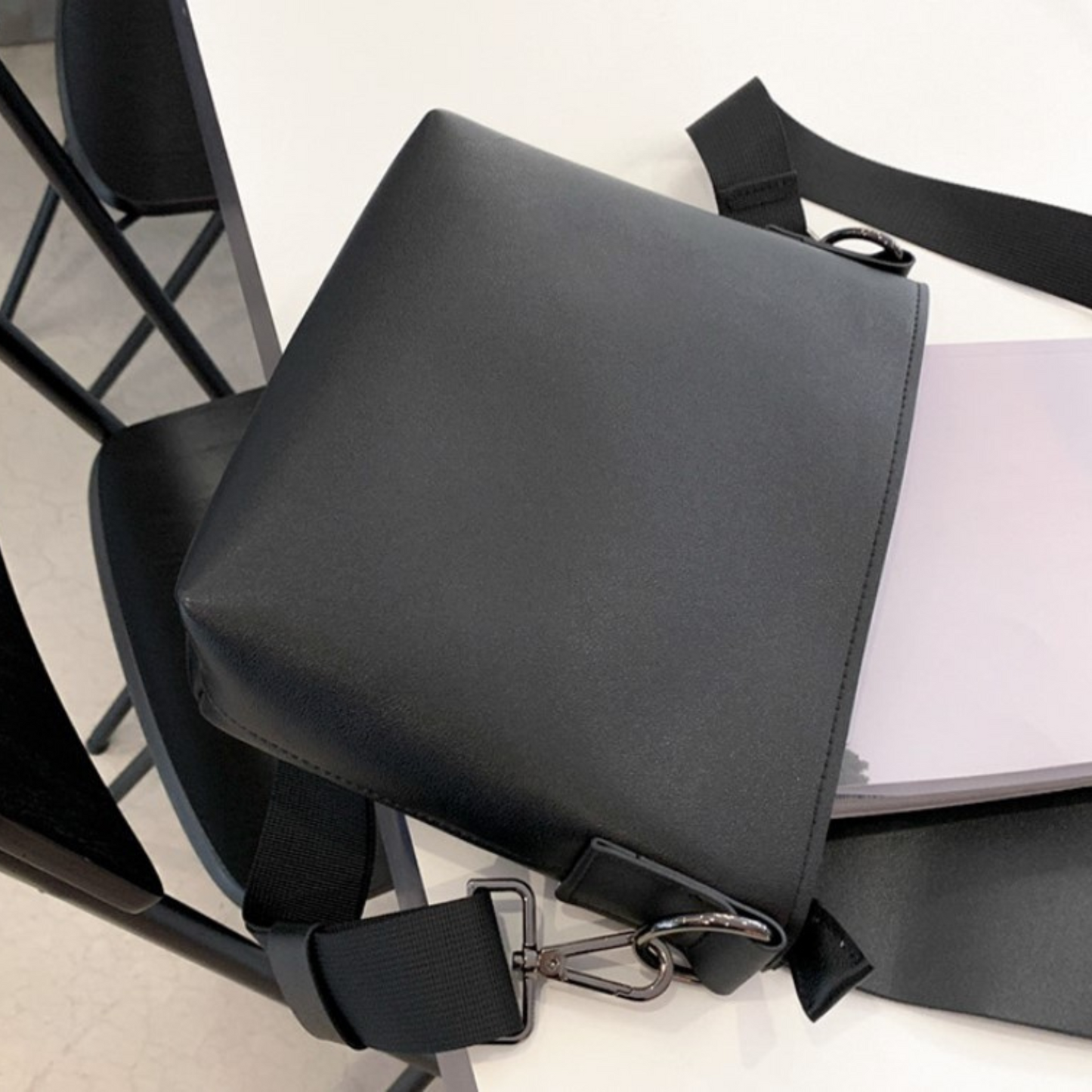 square casual shoulder bag EN197