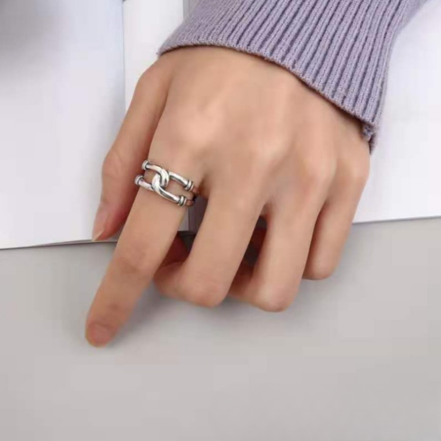 joint motif ring EN437