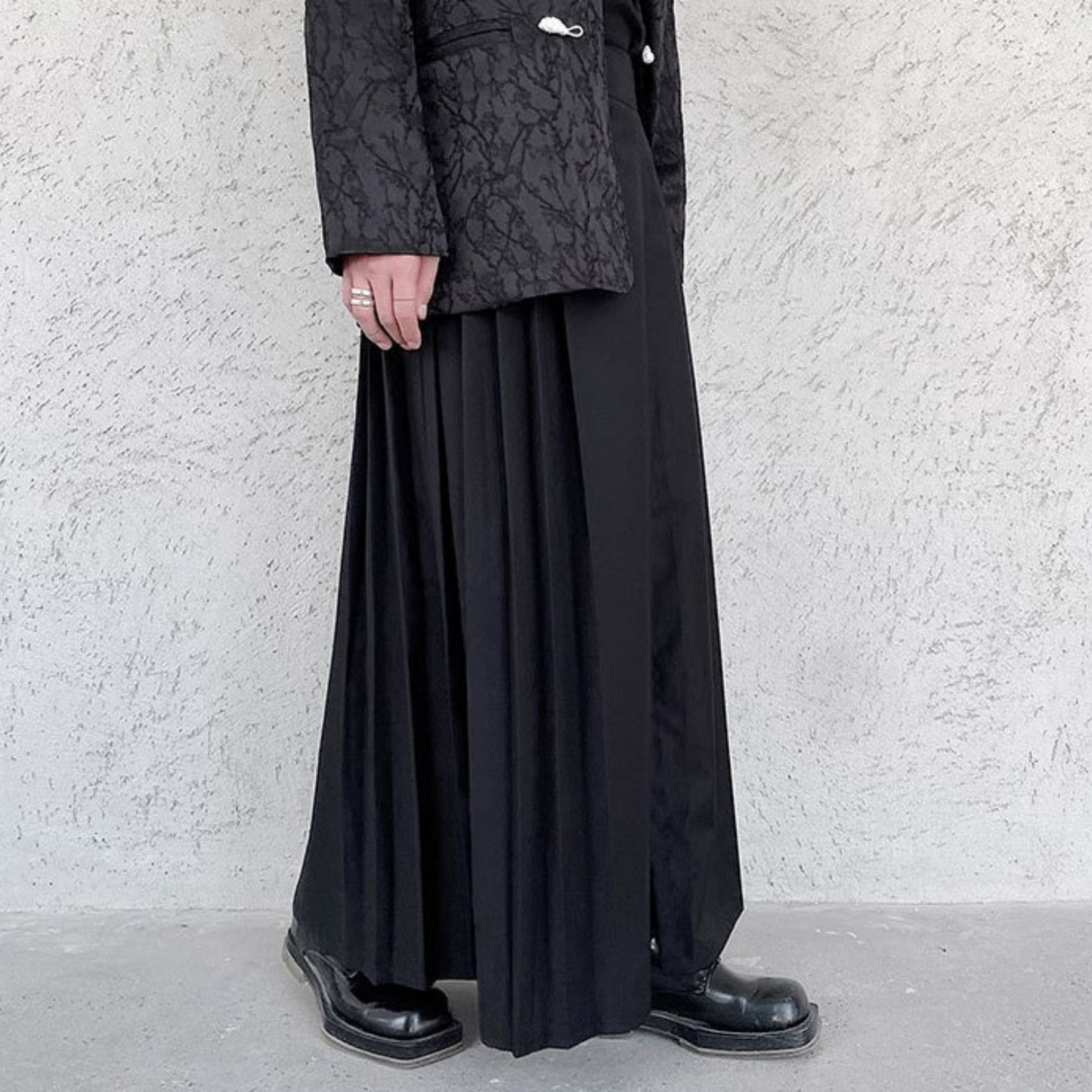 unisex dark pleated skirt EN250