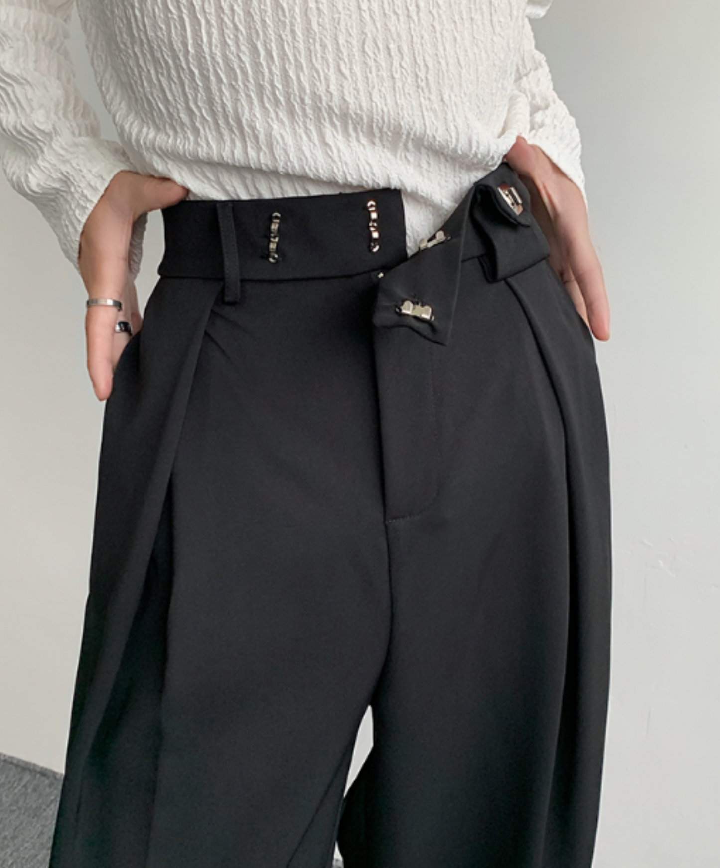 dark metal buckle wide slacks pants EN772