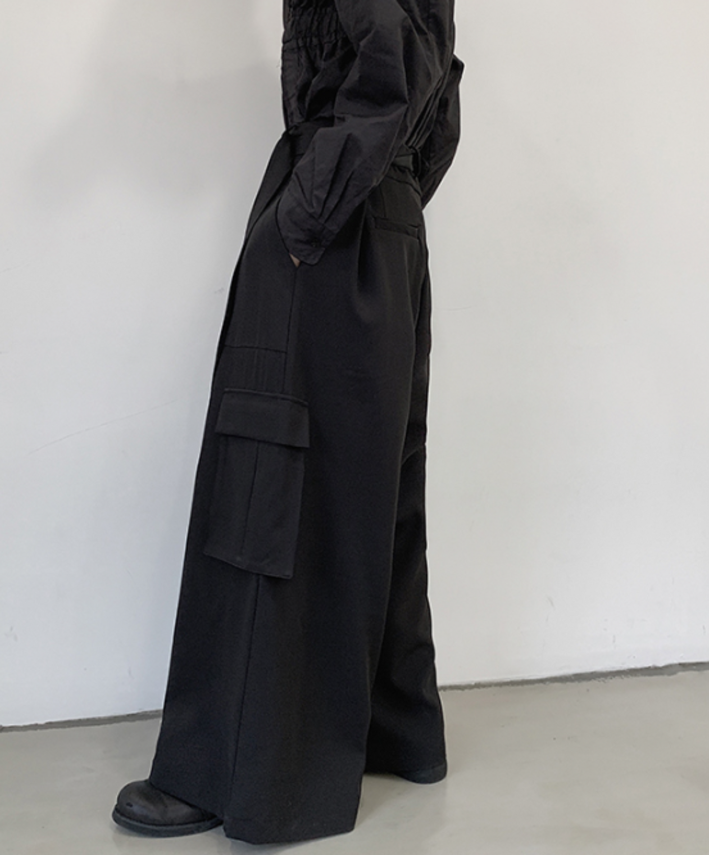 dark super wide flare pants EN643