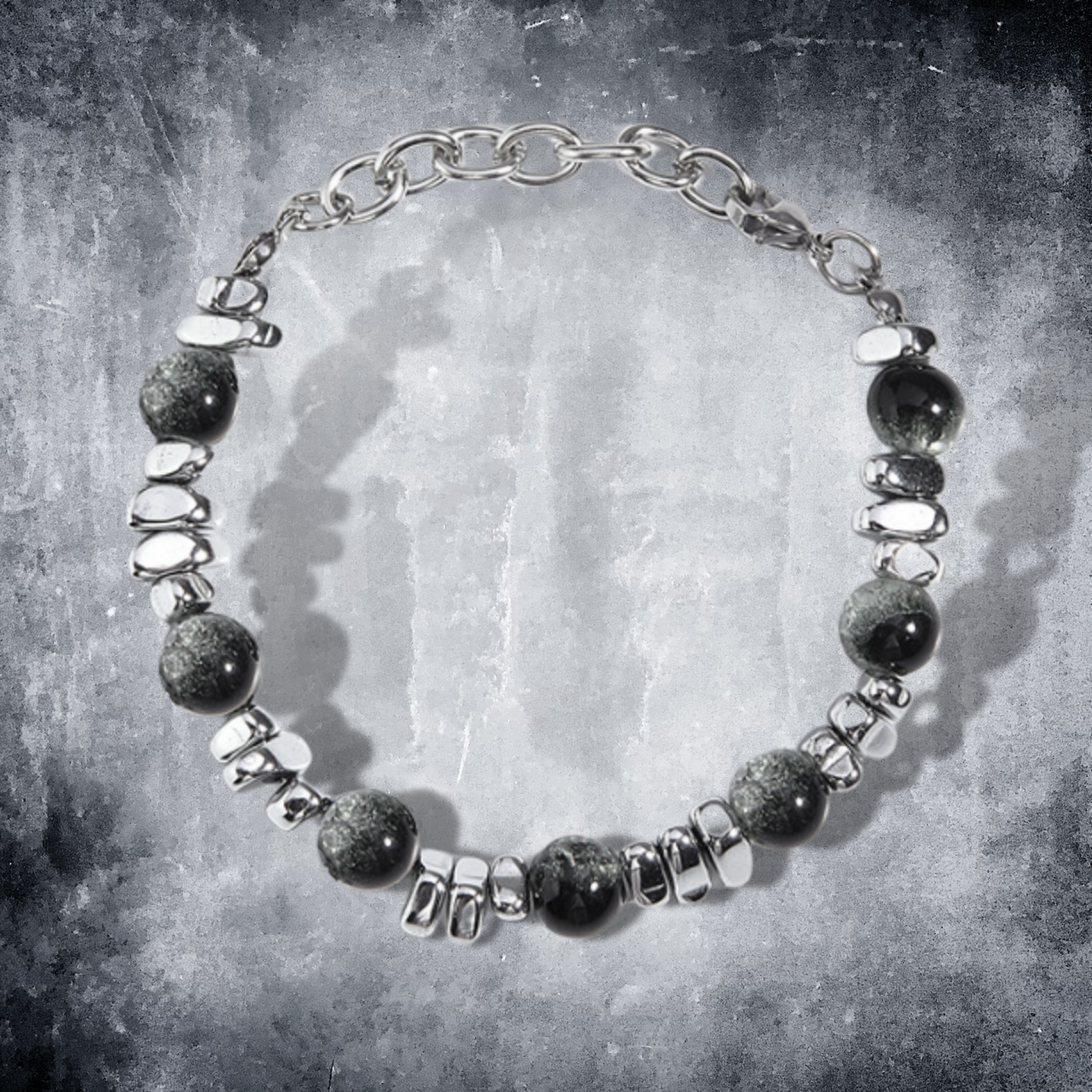 black sphere bracelet EN515