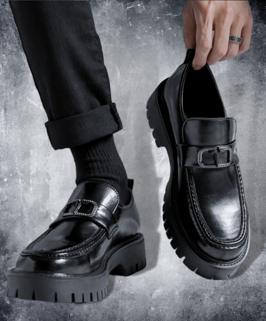 metal buckle embellished leather shoes EN688