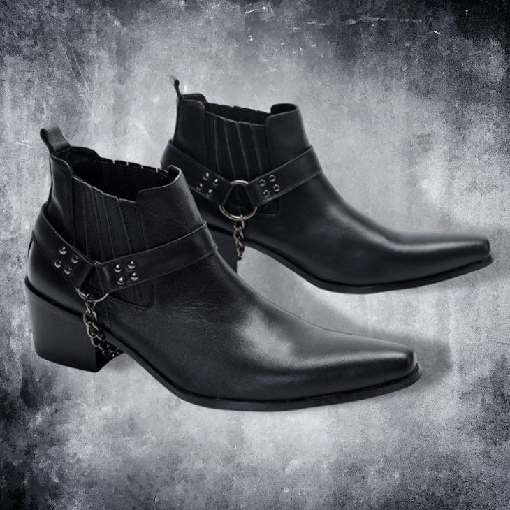 leather chain heel boots EN137