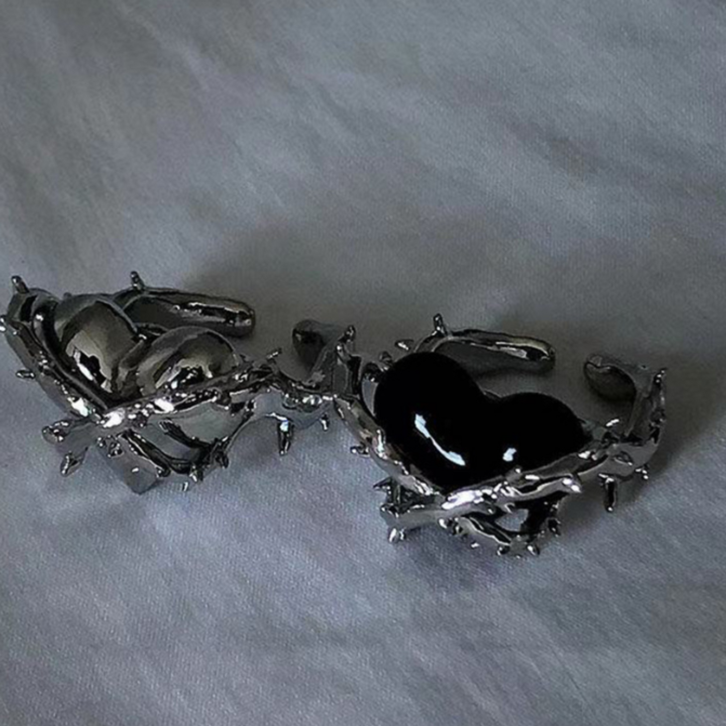 thorn heart ring EN435