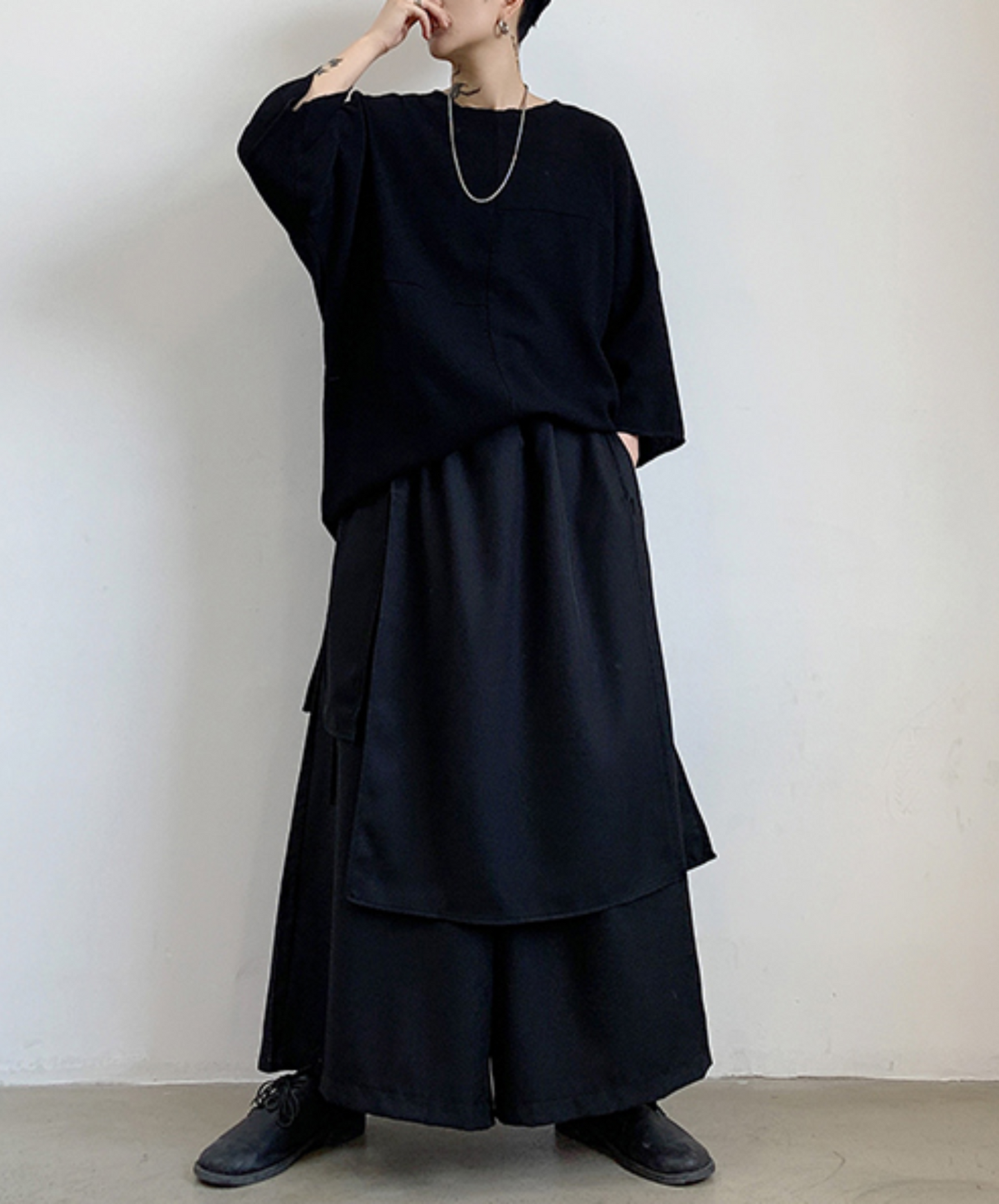 dark cropped wide pants EN600