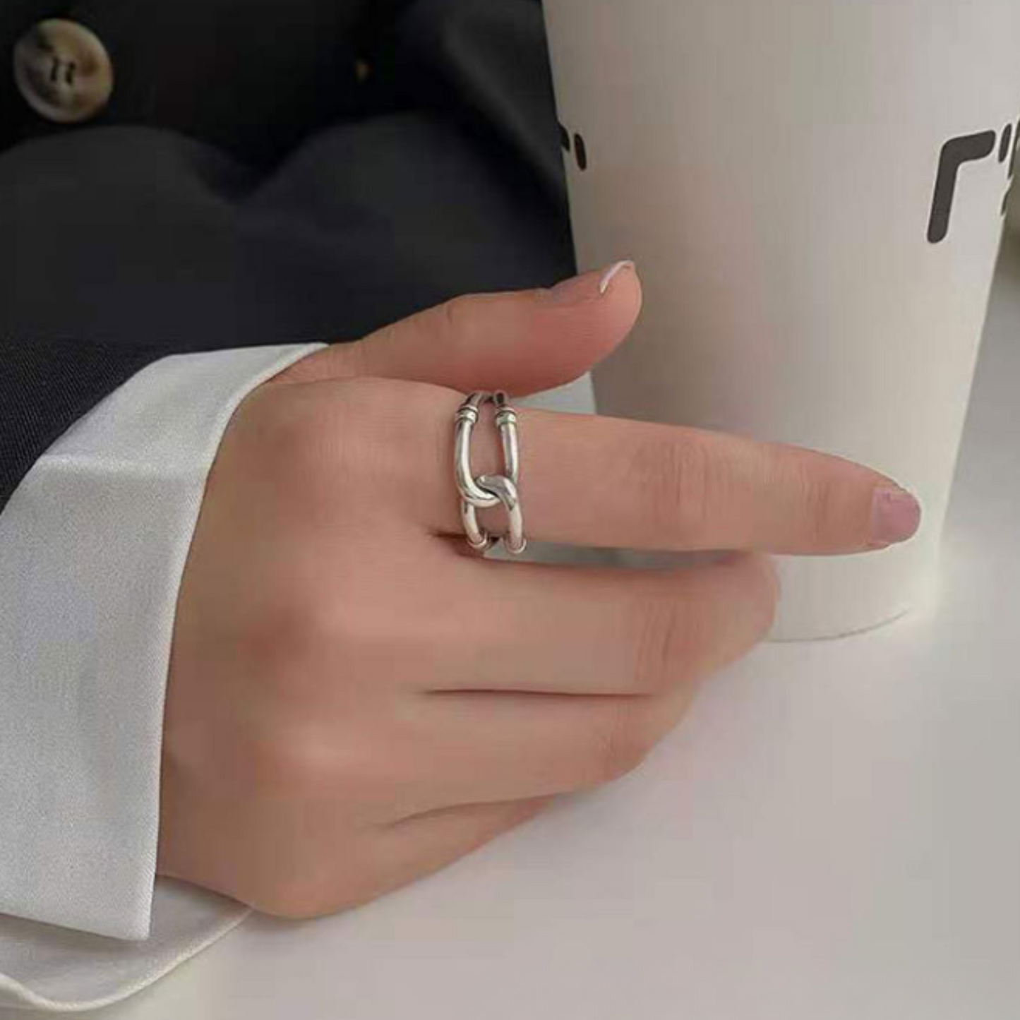 joint motif ring EN437