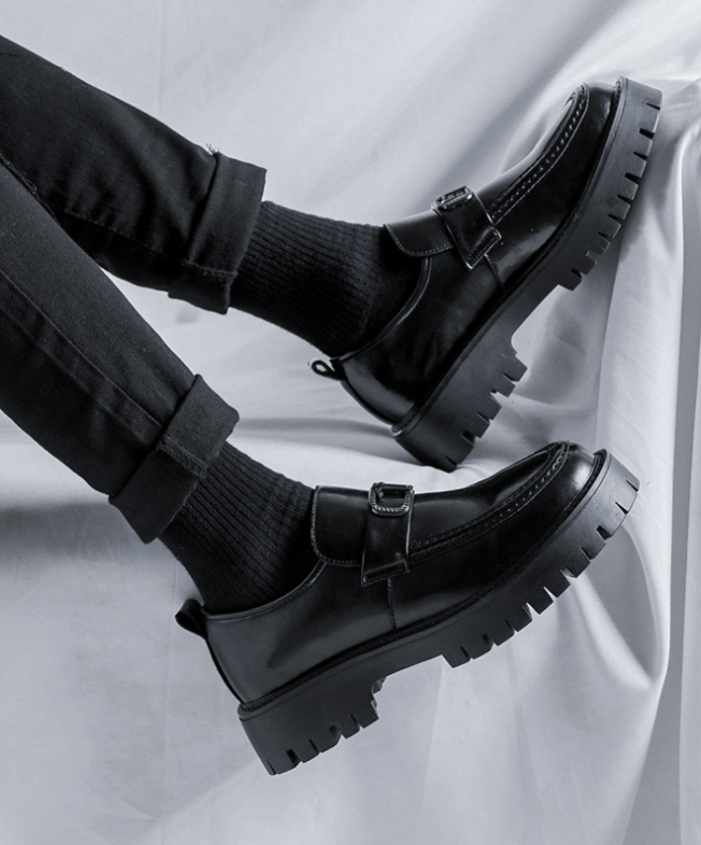 metal buckle embellished leather shoes EN688