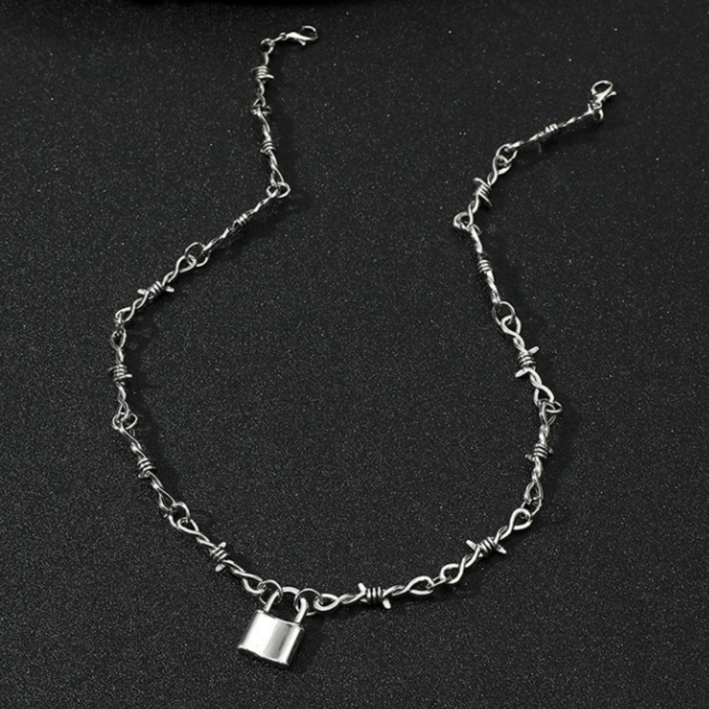 padlock barbed wire necklace EN491