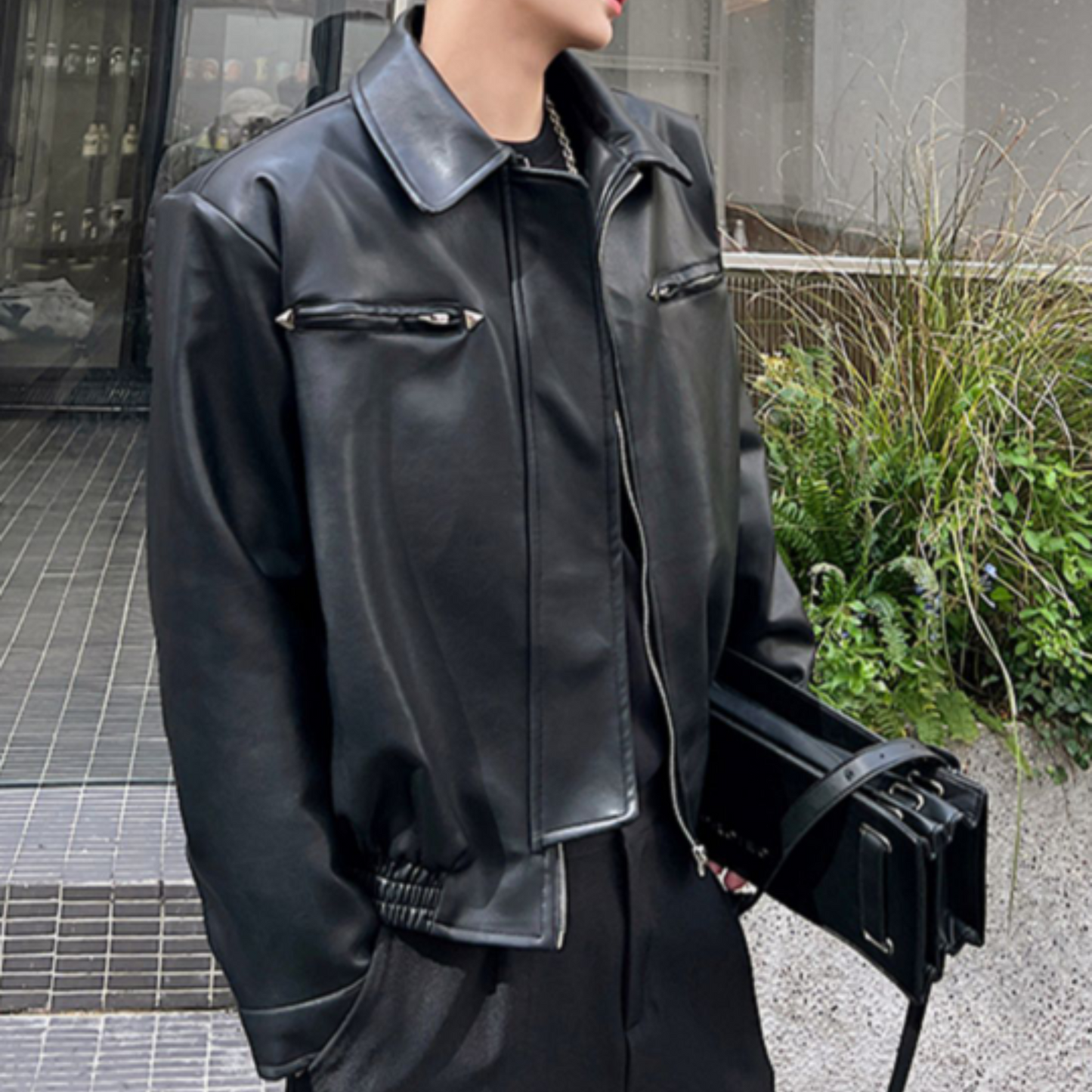 zip up black leather jacket EN343
