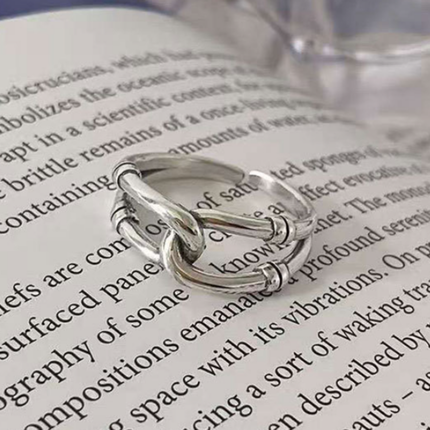 joint motif ring EN437