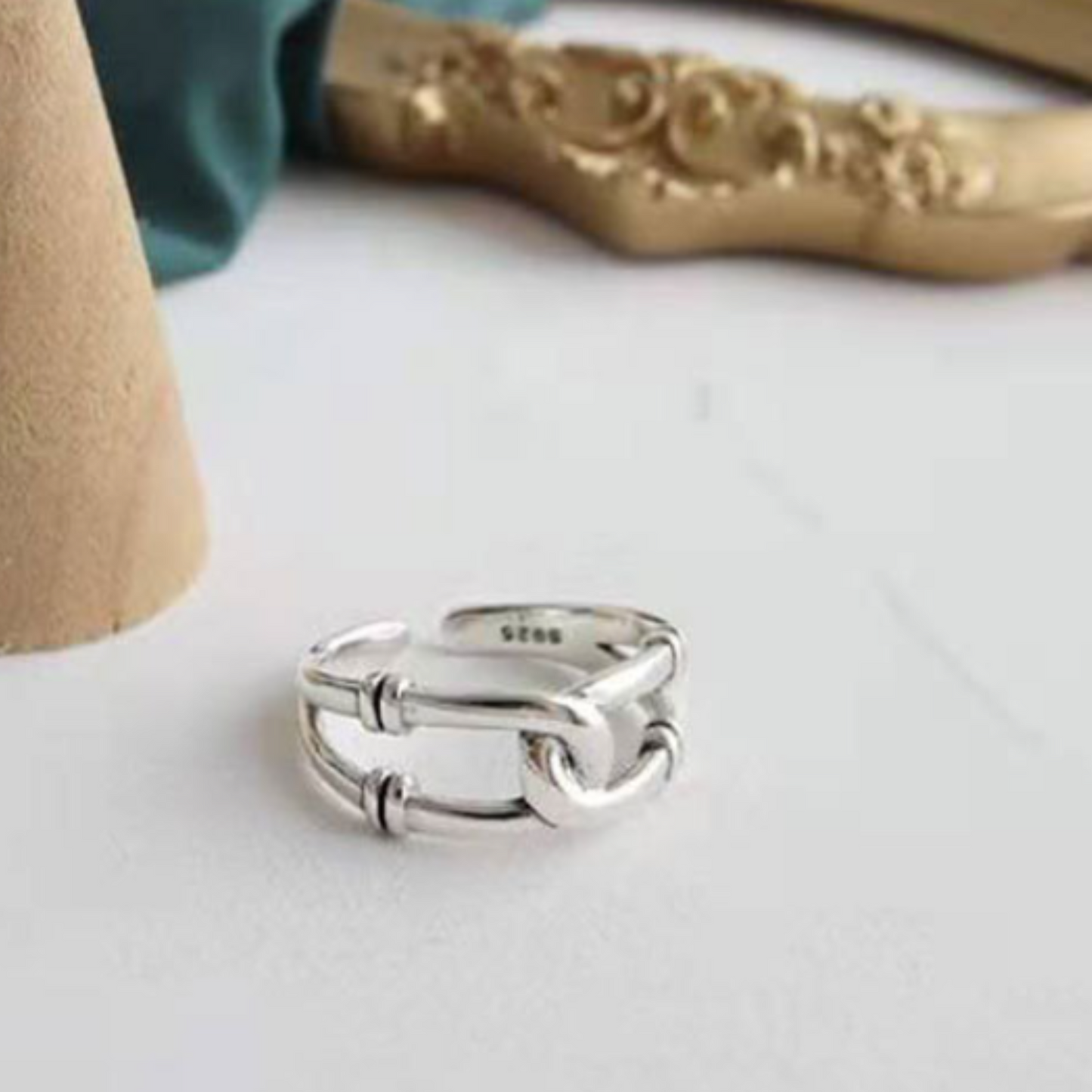 joint motif ring EN437