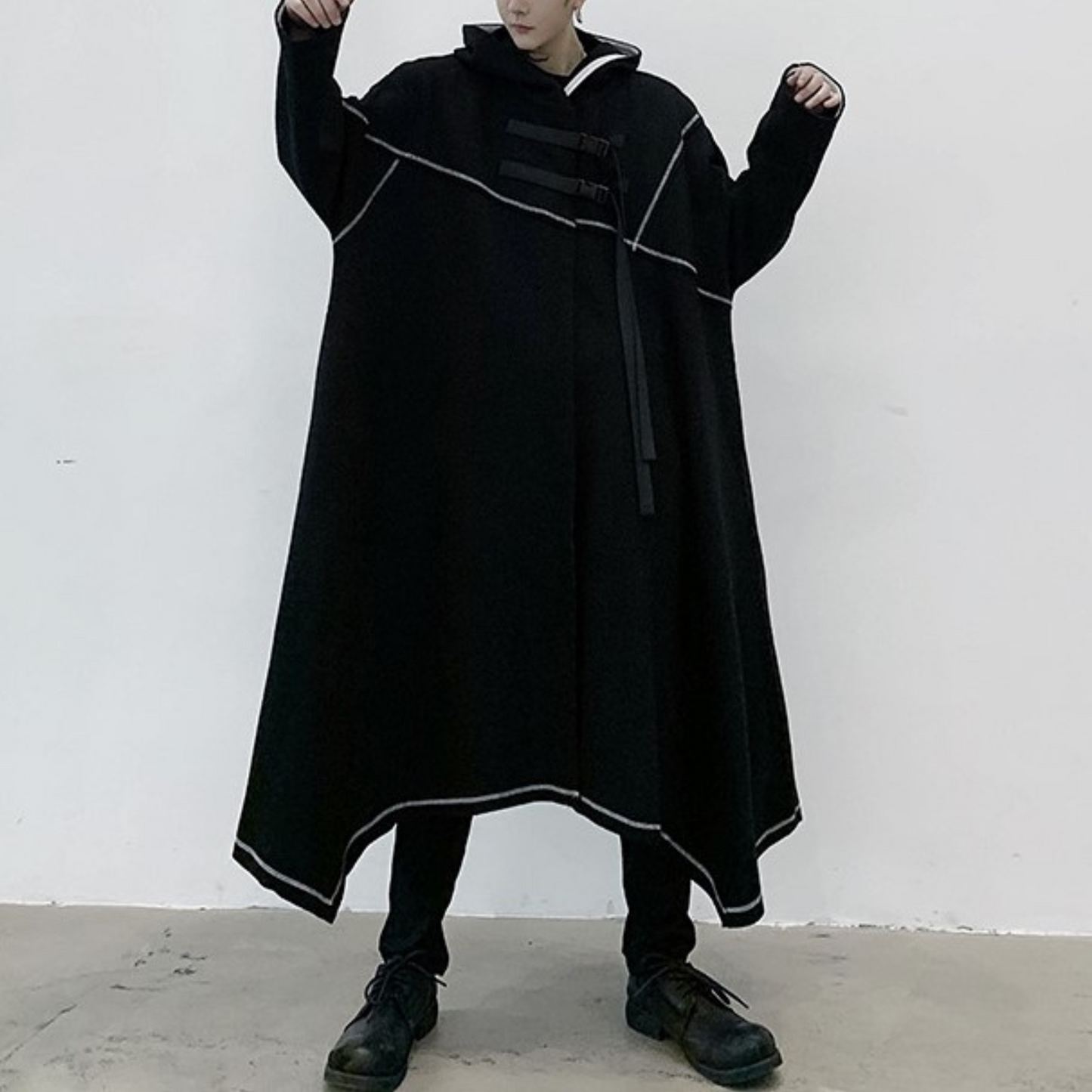 dark hooded coat EN217