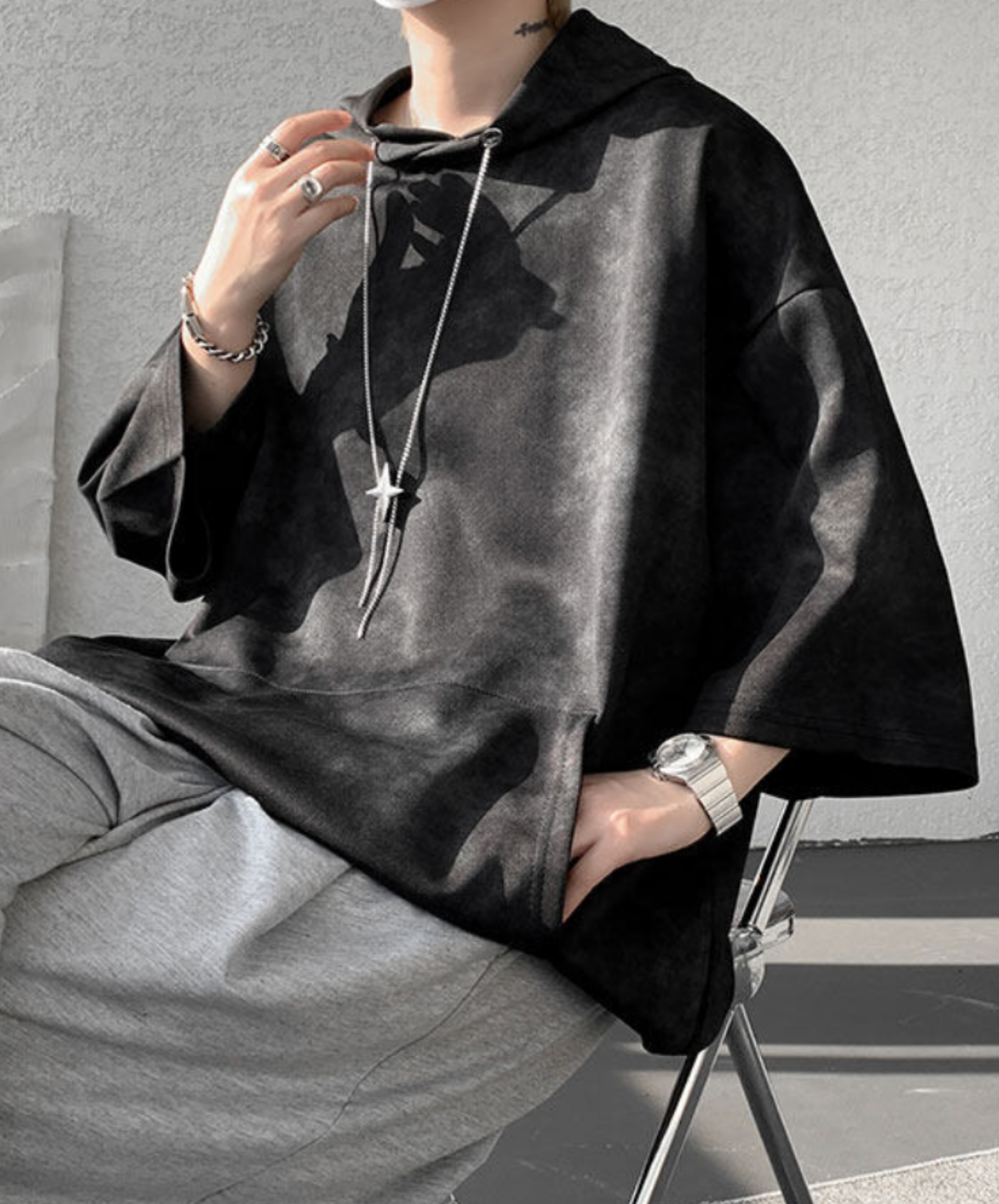 star motif neck strap hoodie EN2845