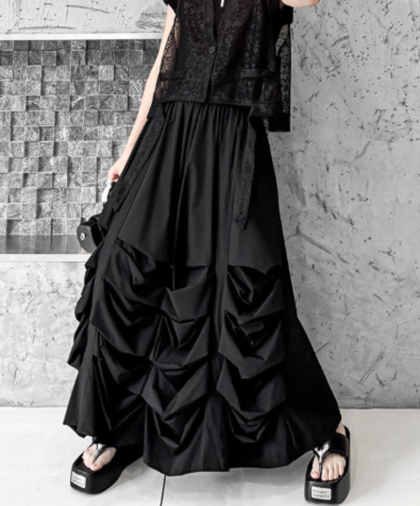 dark voluminous drape skirt EN3019