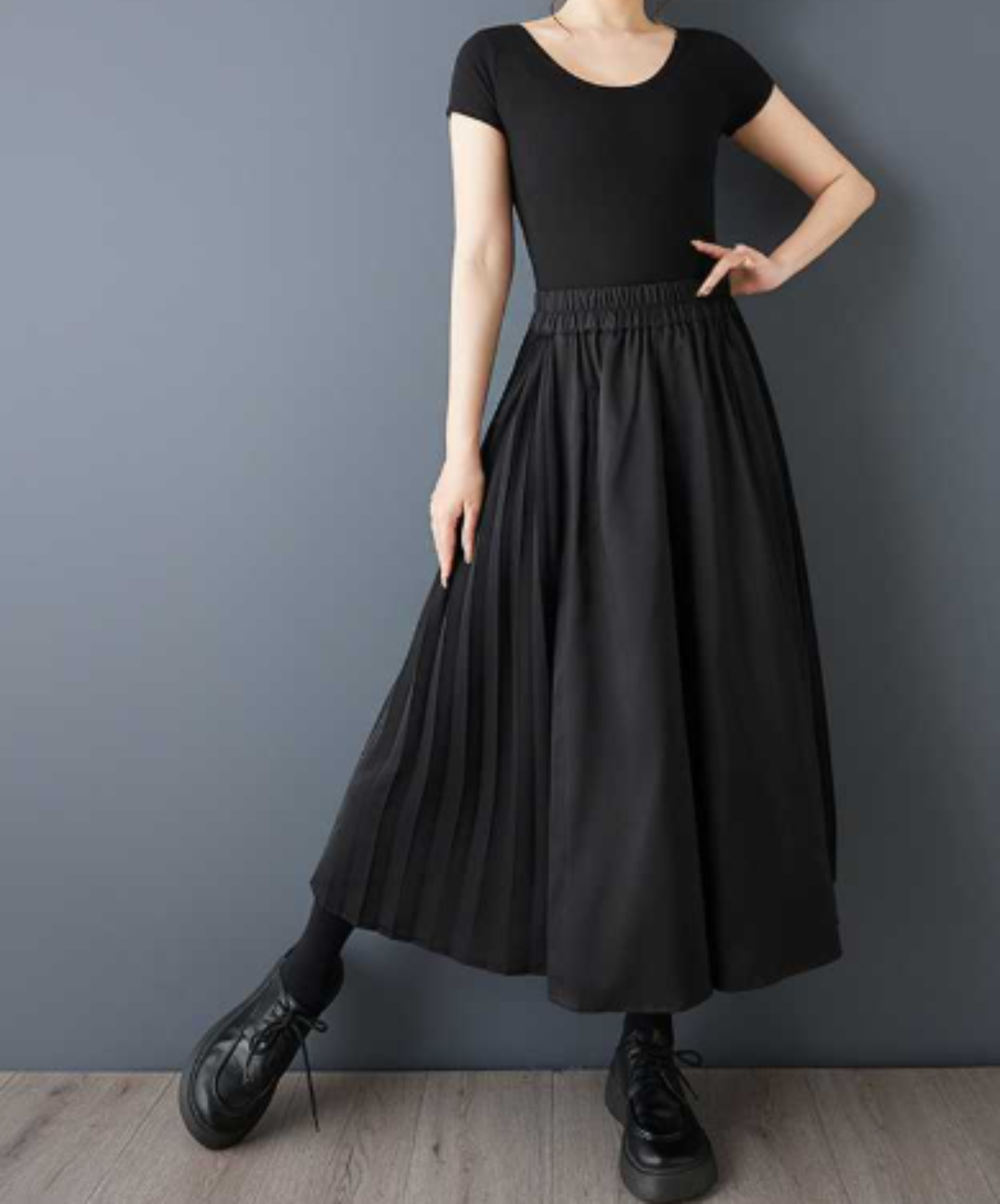 dark-toned pleated cropped trousers wide pants EN3048