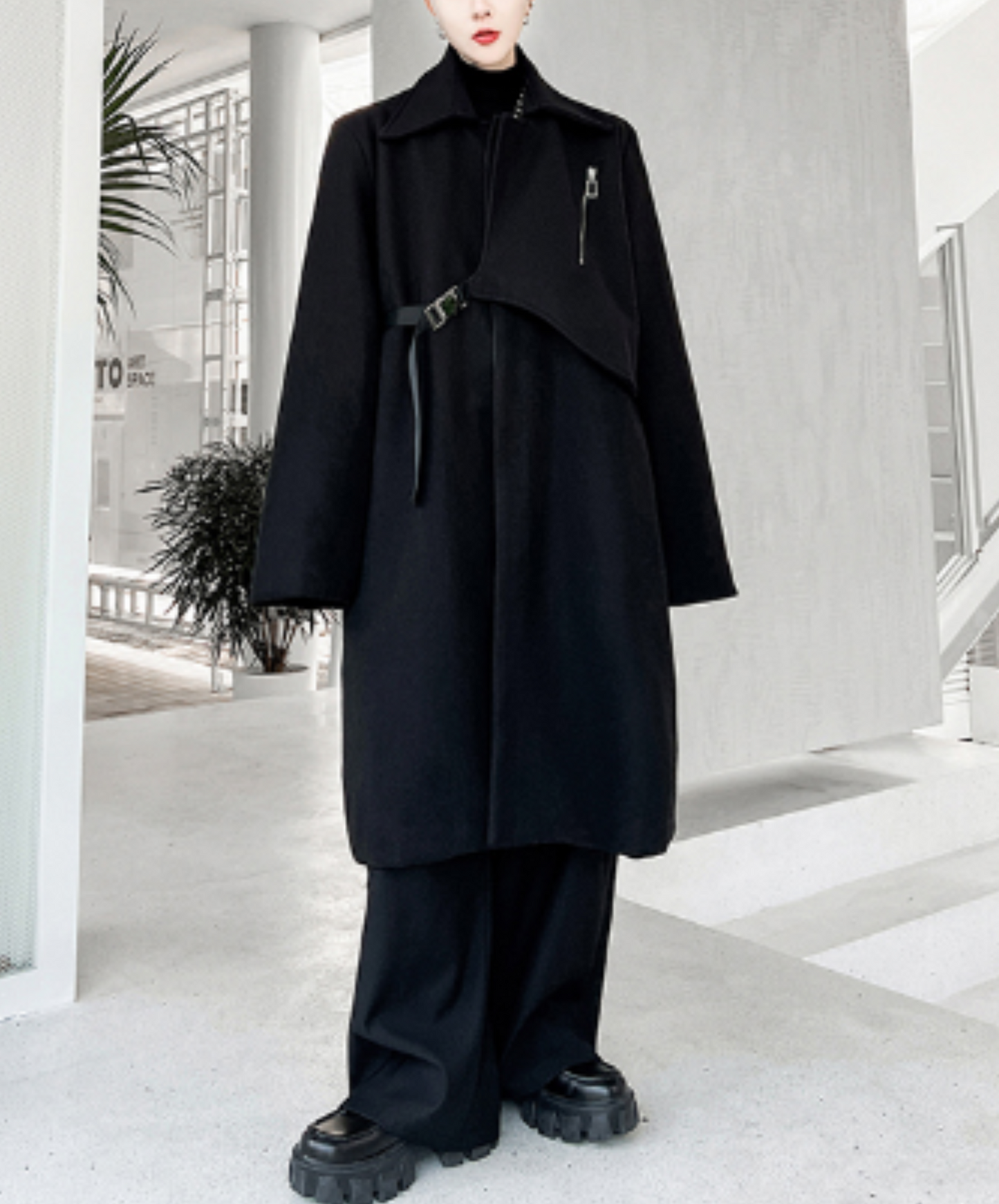 dark asymmetric design coat EN1297